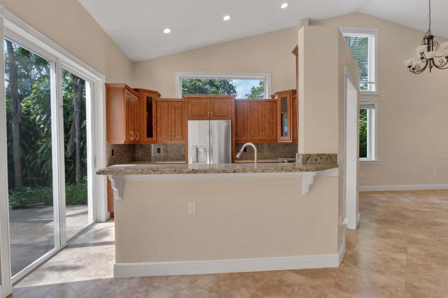 4500 Sw 25th Terrace Property Photo 10