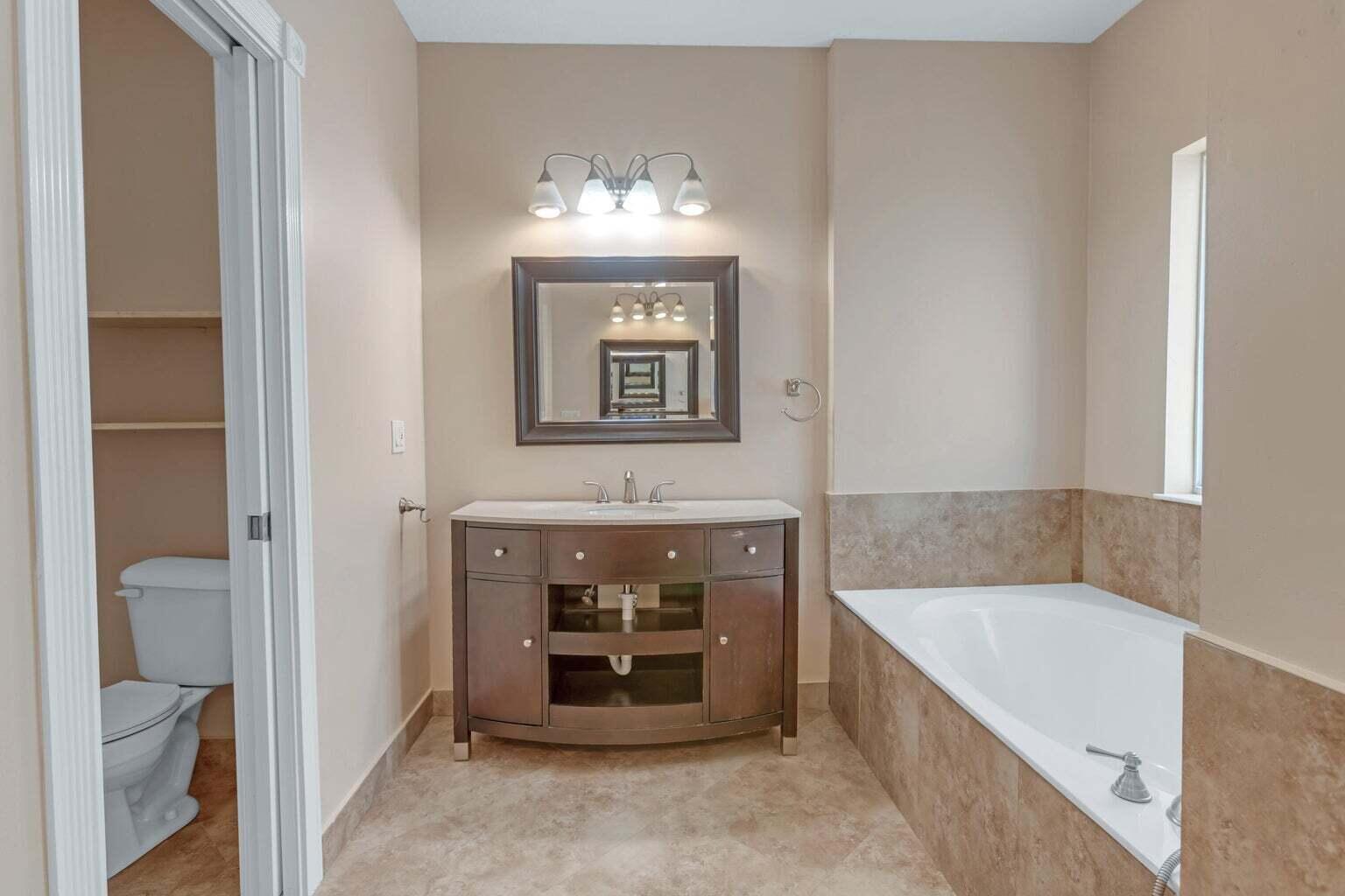 4500 Sw 25th Terrace Property Photo 21