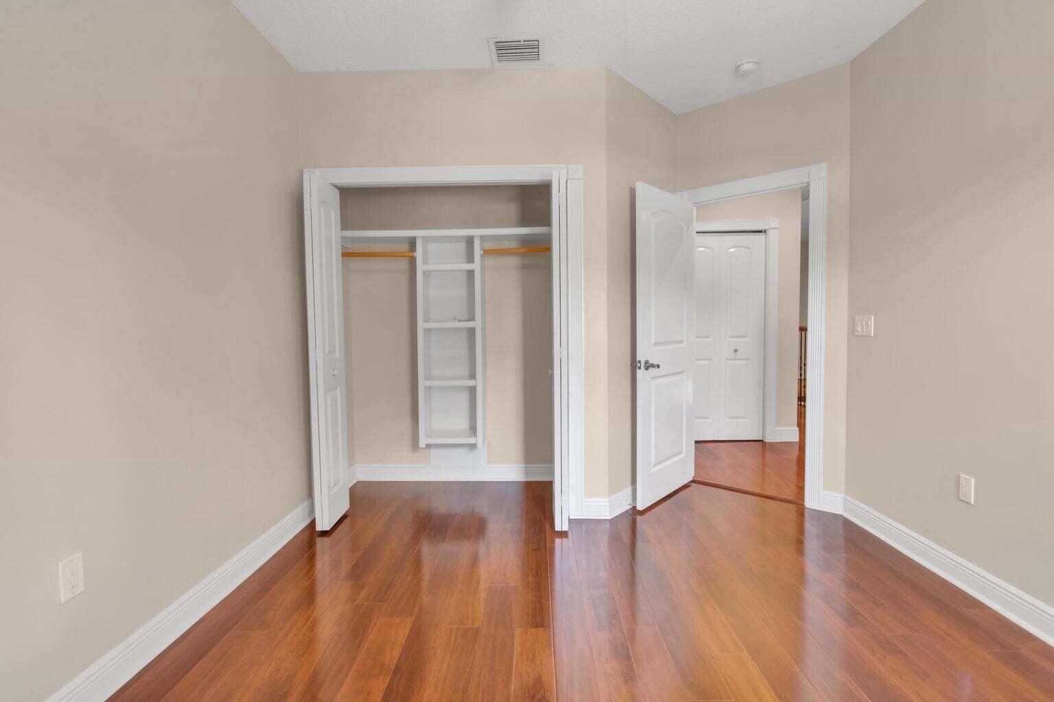 4500 Sw 25th Terrace Property Photo 32