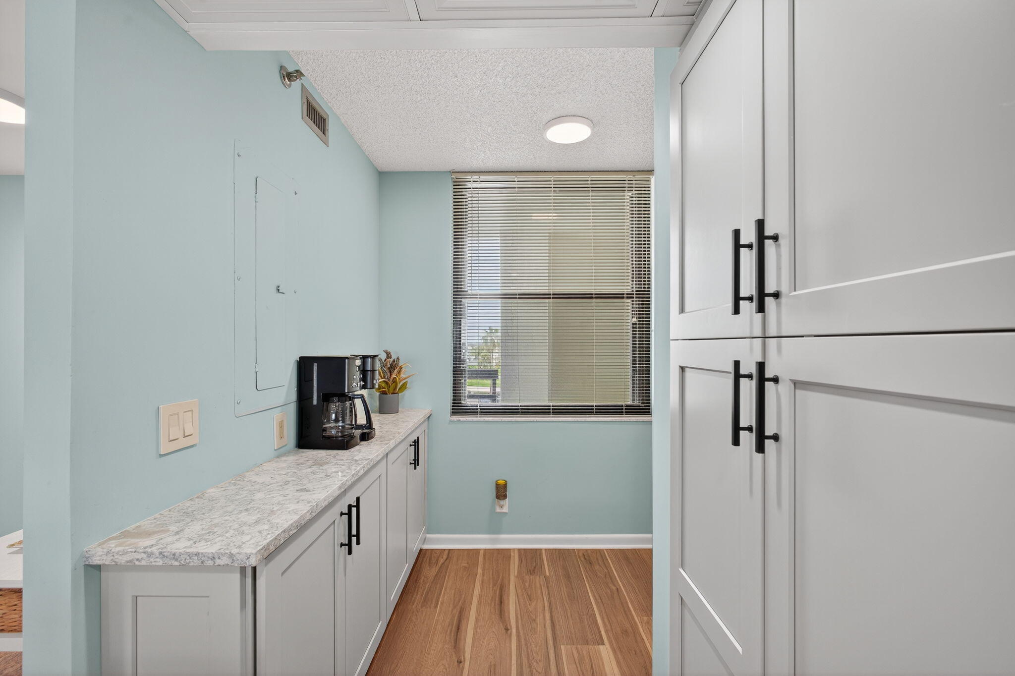 9650 S Ocean Drive 302 Property Photo 6