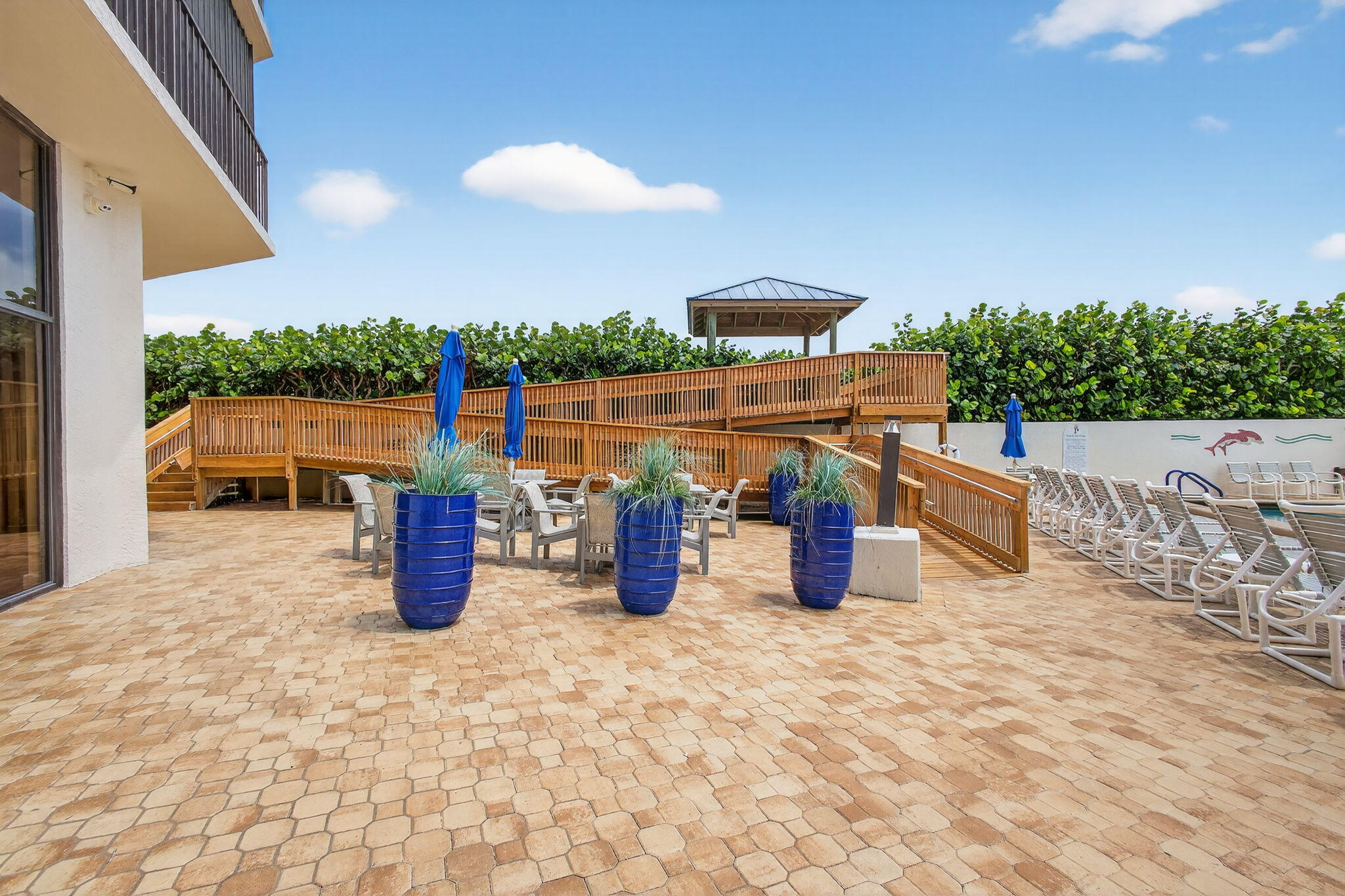 9650 S Ocean Drive 302 Property Photo 32
