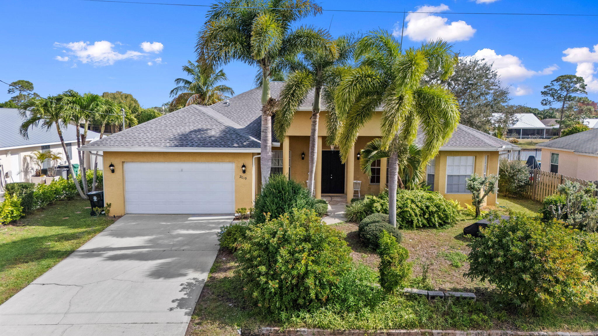 2019 Se Mantua Street Property Photo 1