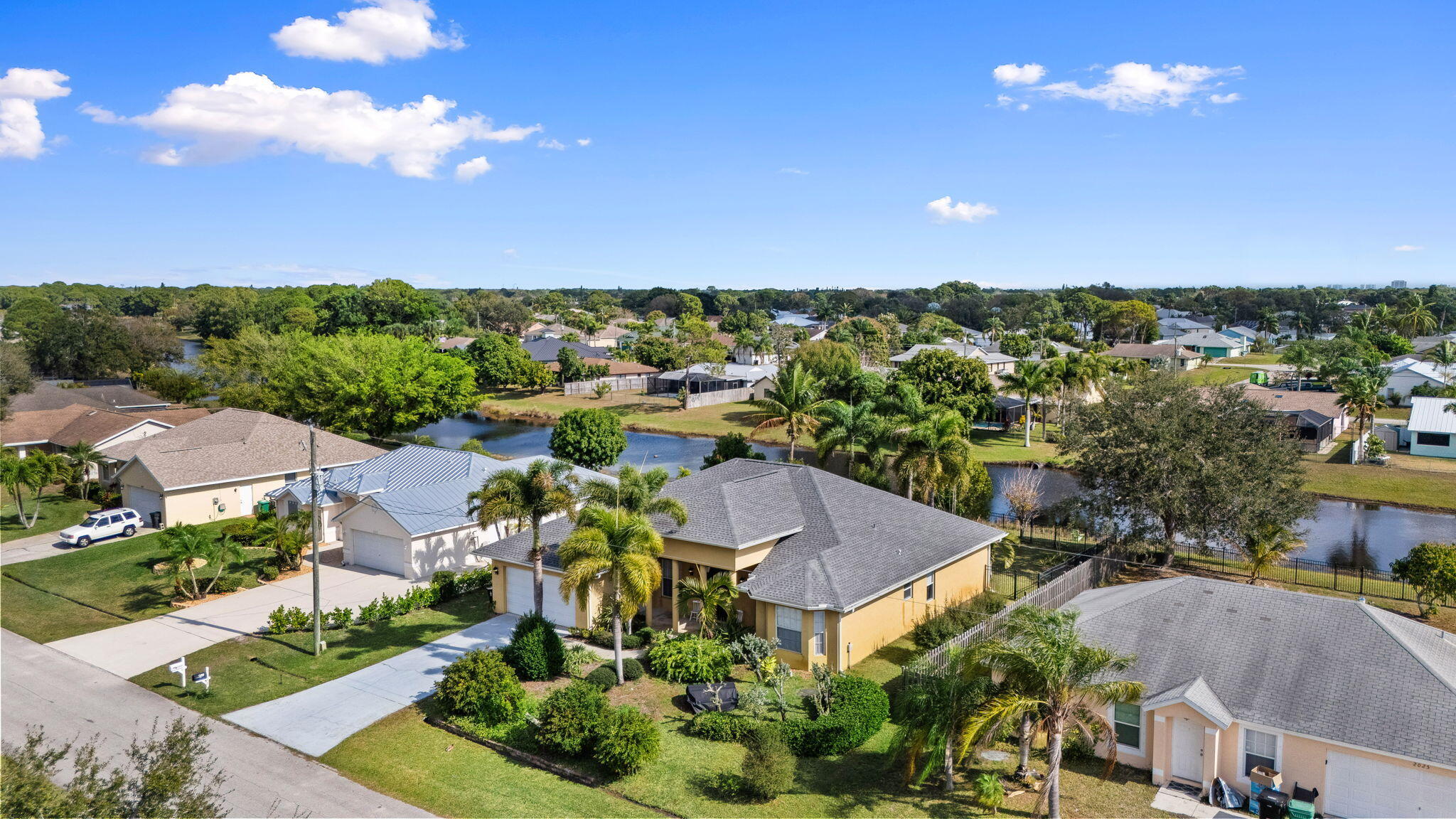 2019 Se Mantua Street Property Photo 33