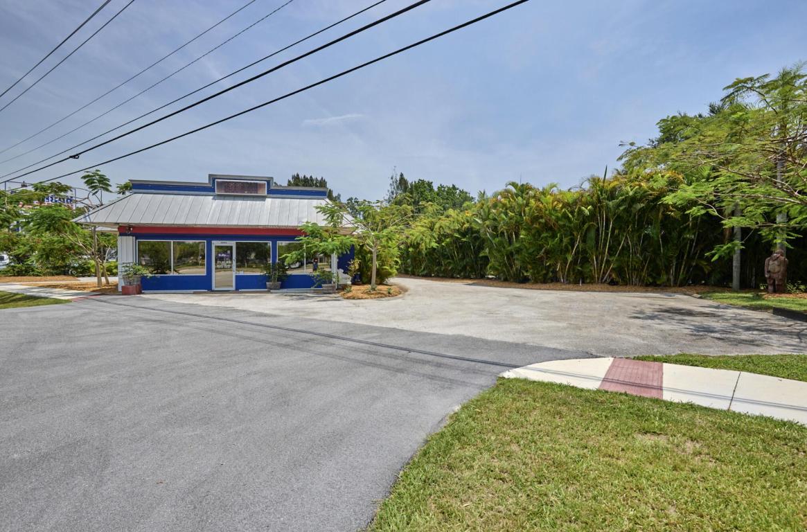2095 Nw Federal Highway Property Photo 1