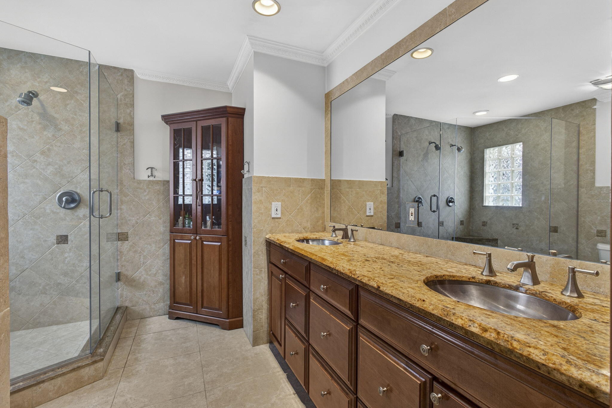 152 Eagleton Court Property Photo 19