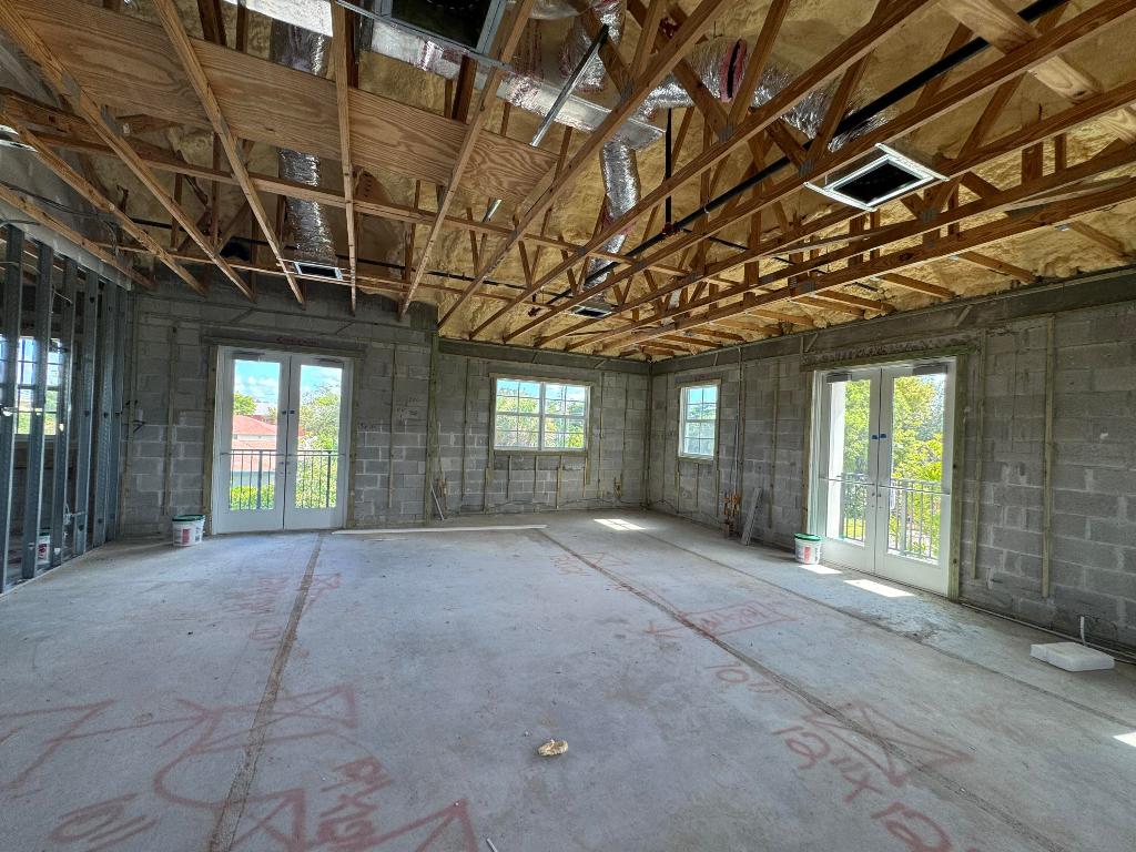 20 Nw 6th Avenue Property Photo 3