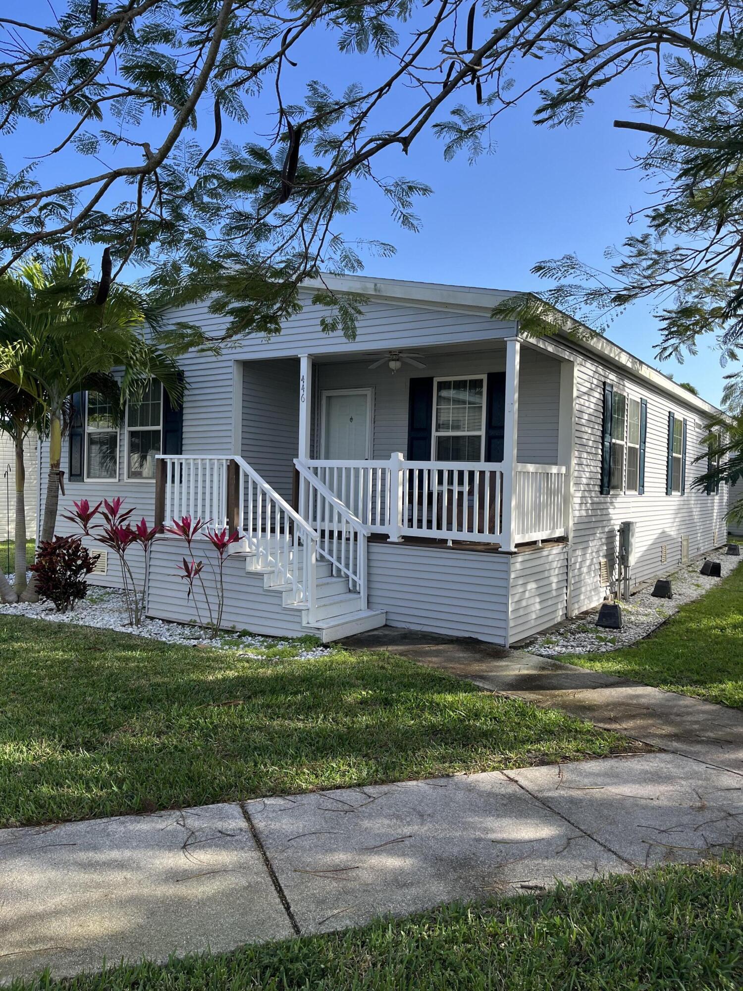 2555 Pga Boulevard 446