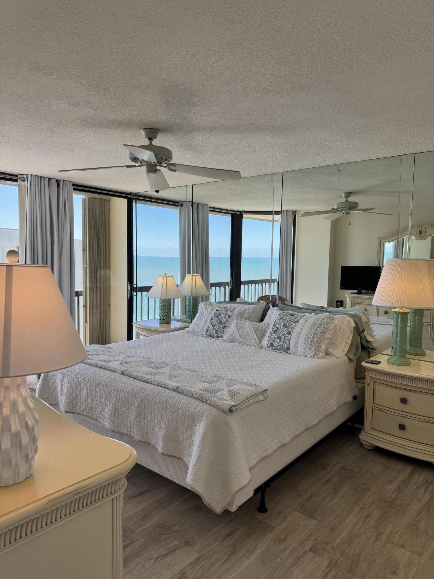 9500 S Ocean Drive Ph 09 Property Photo 8