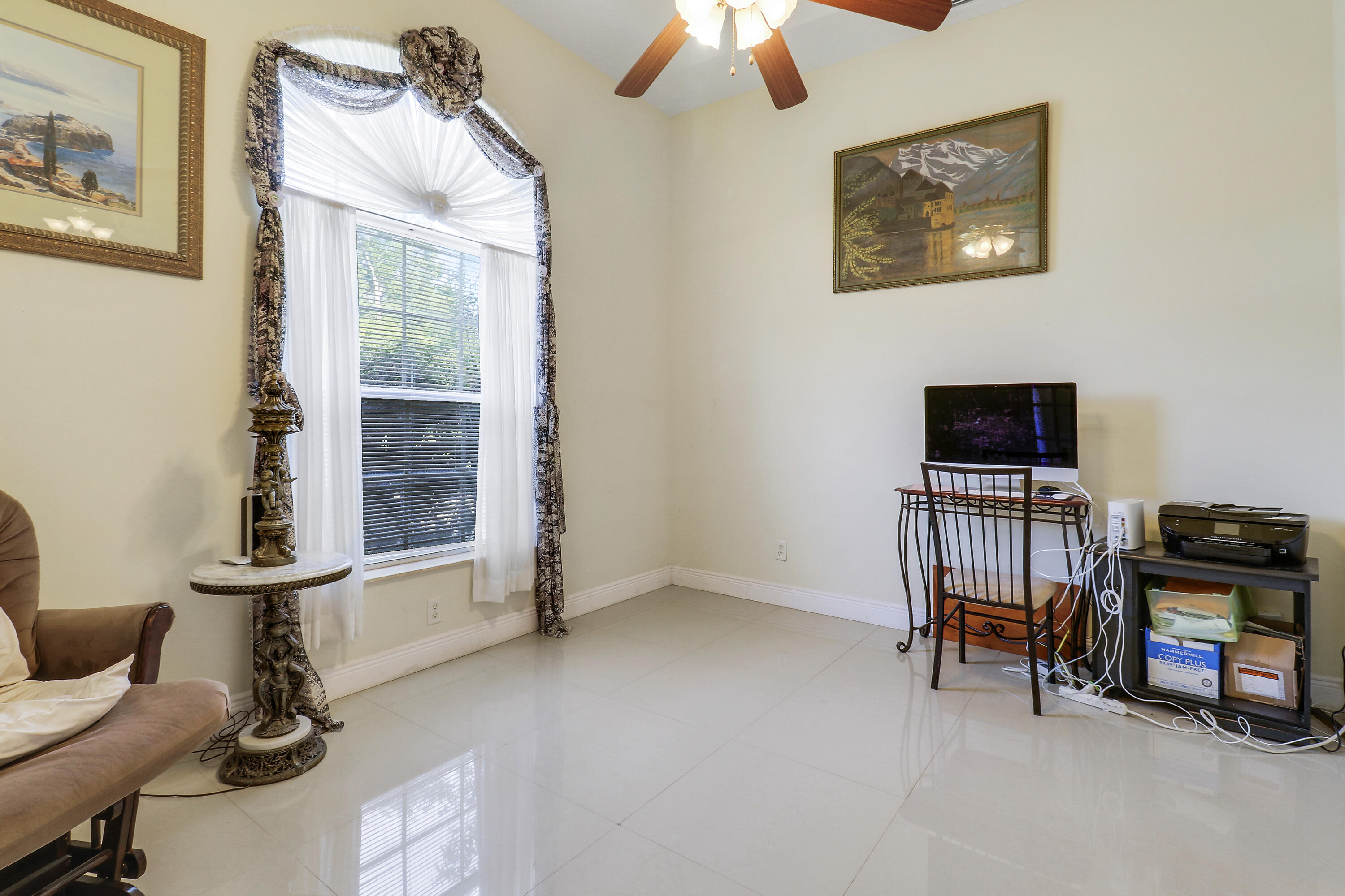 2085 Sw Aladdin Street Property Photo 5