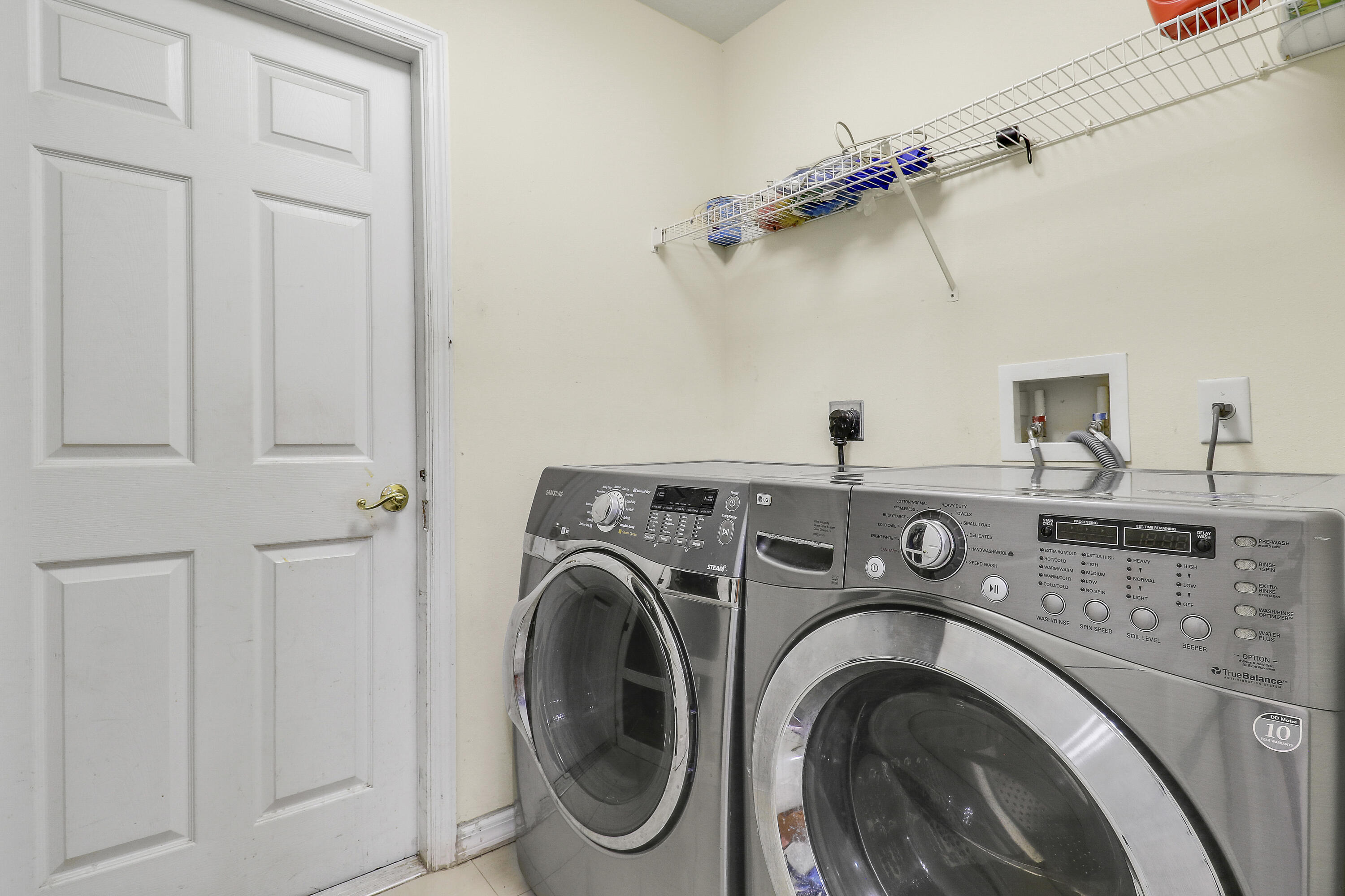 2085 Sw Aladdin Street Property Photo 29