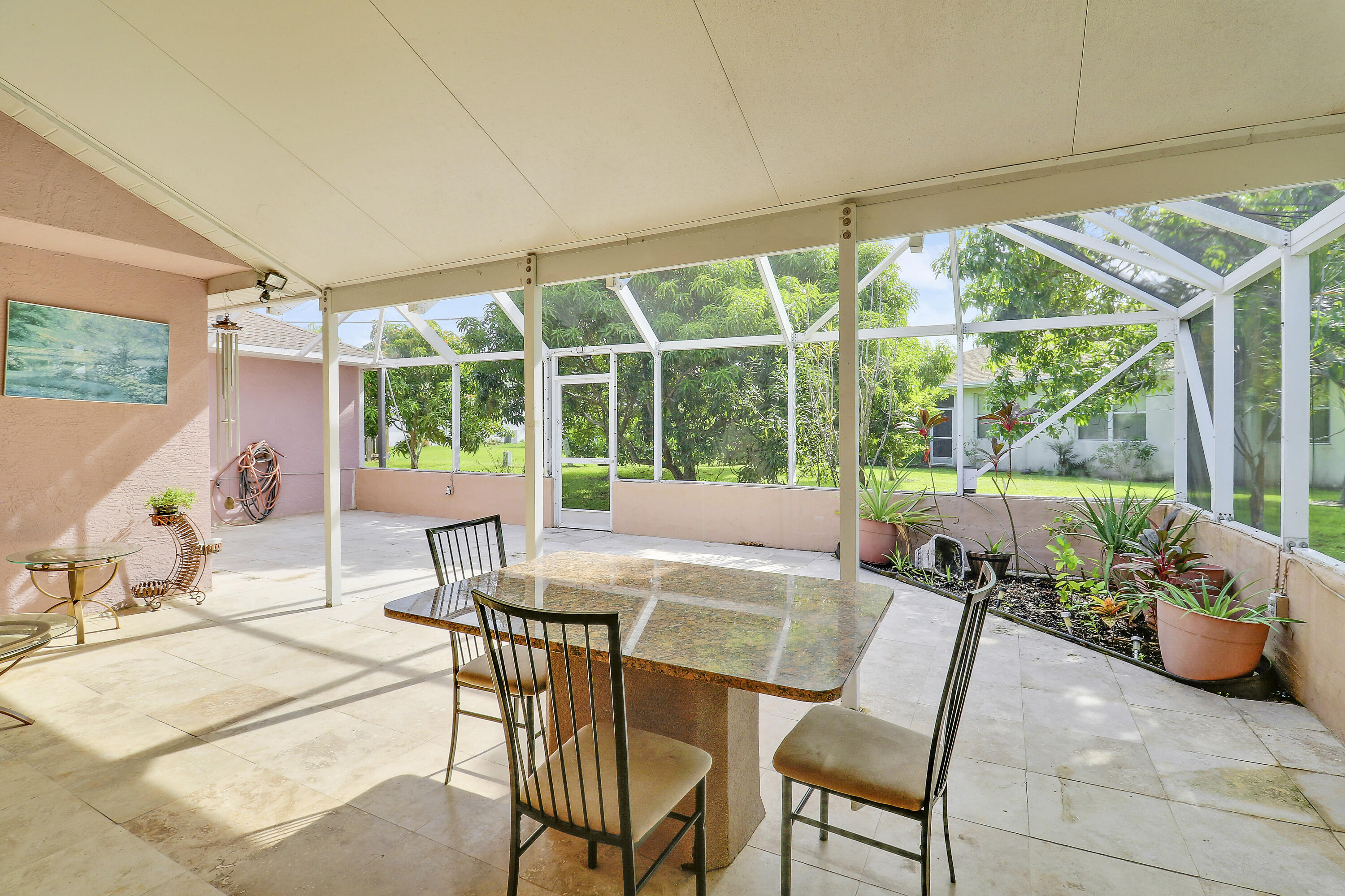 2085 Sw Aladdin Street Property Photo 30