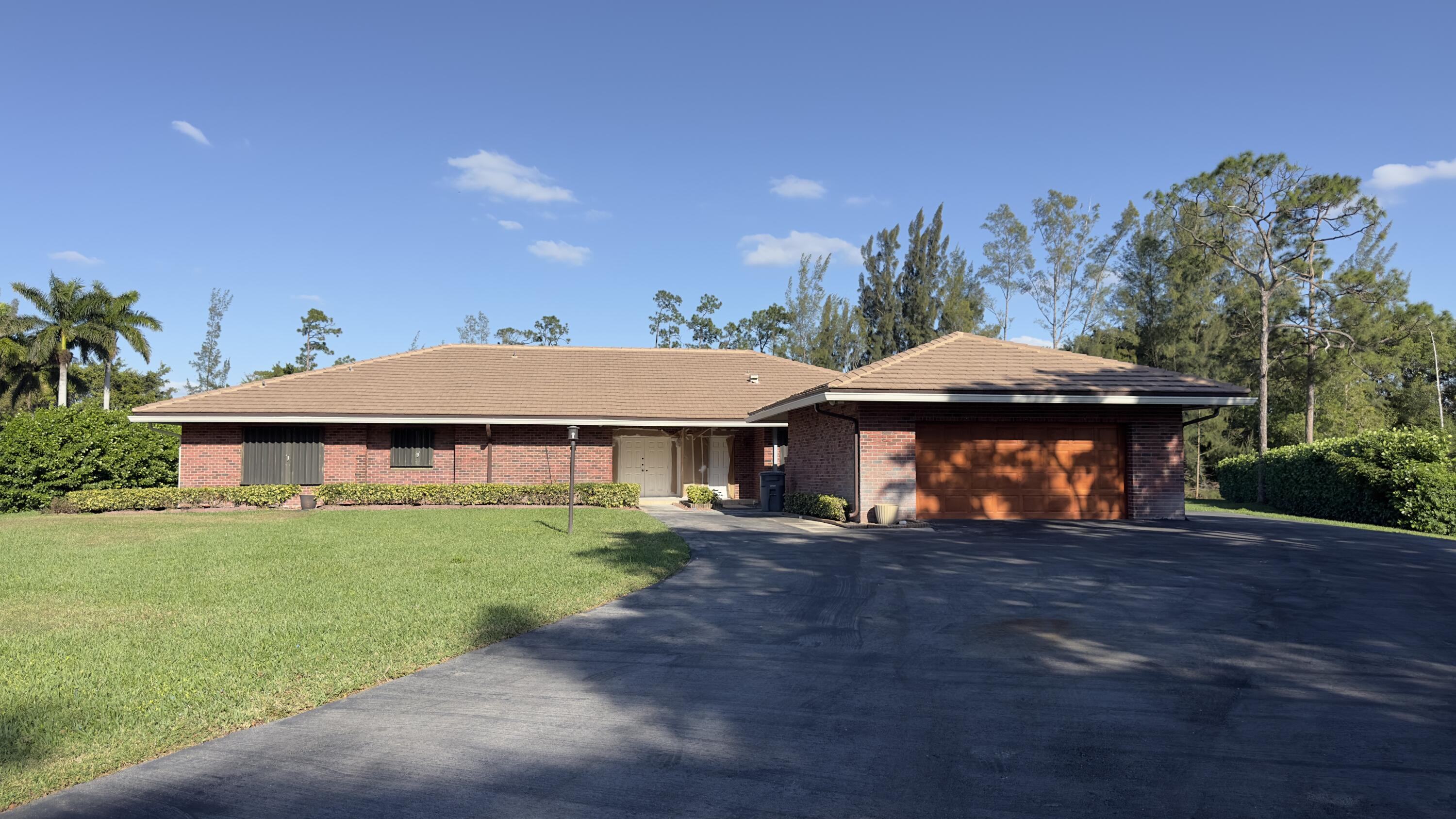 11330 Timberlodge Terrace