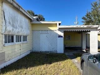 602 W Midway Road Property Photo 2