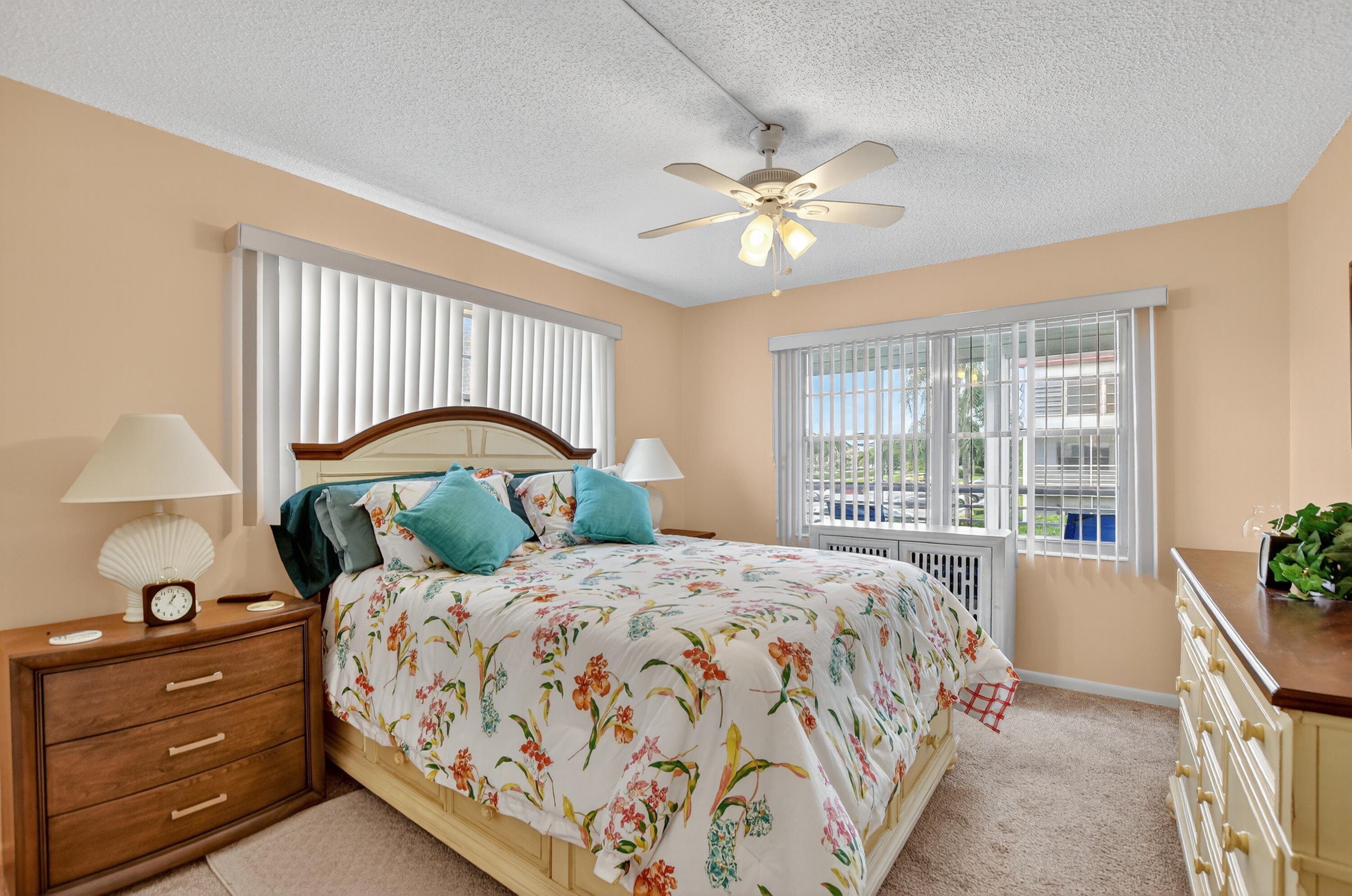 351 Fanshaw I Property Photo 9