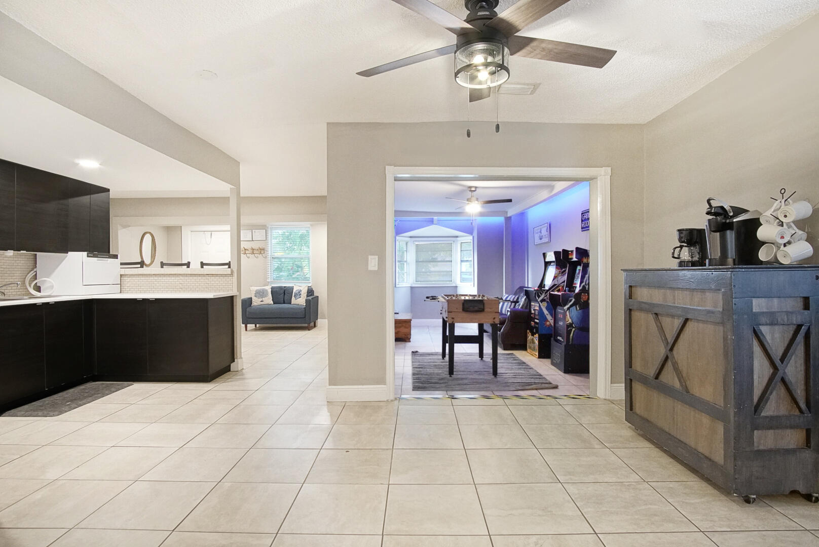 1002 Avenue E E Property Photo 6