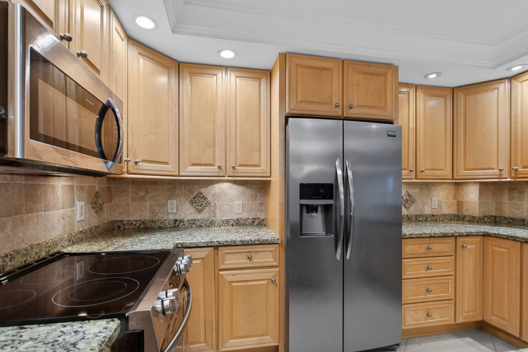 405 N Ocean Boulevard 208 Property Photo 11