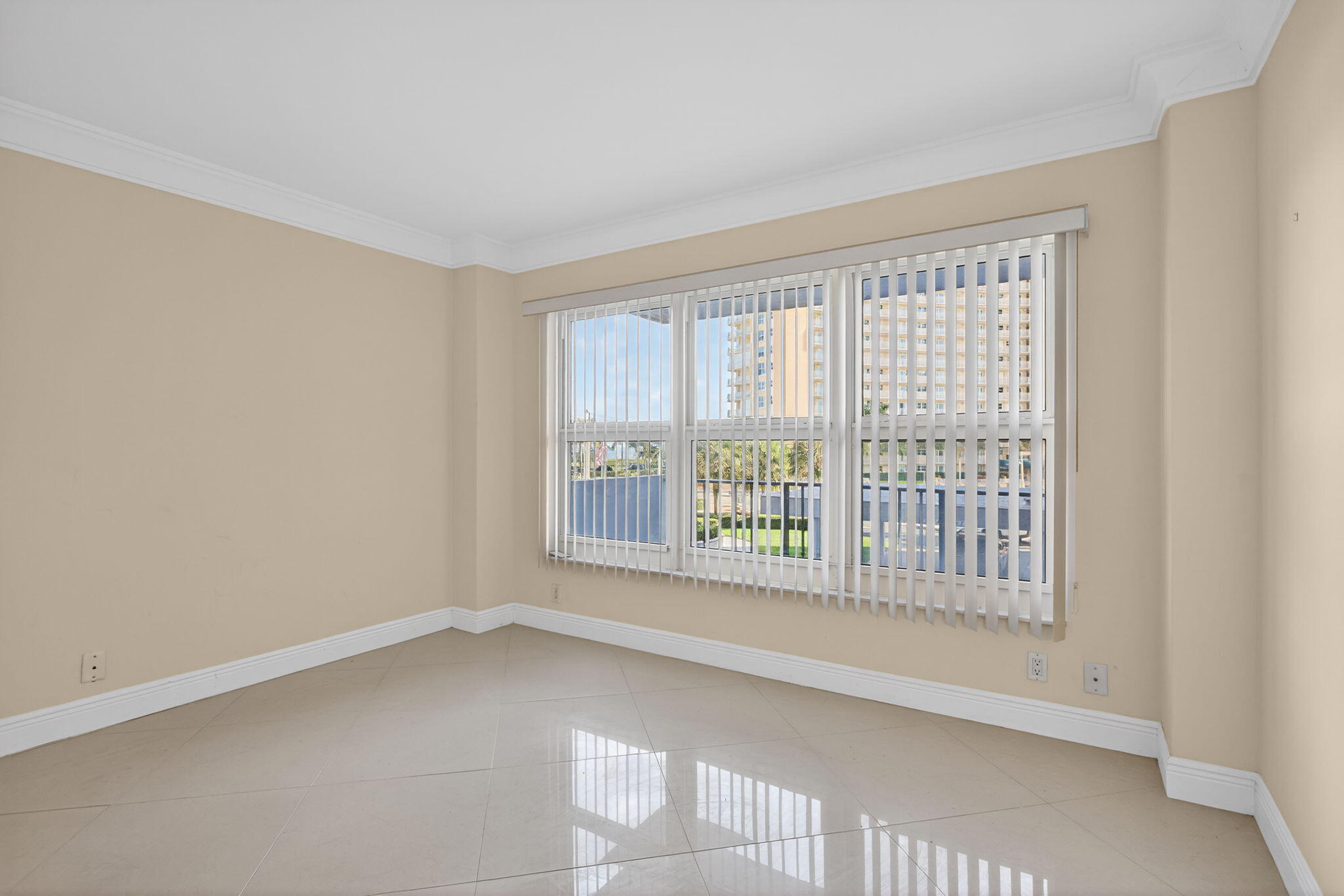 405 N Ocean Boulevard 208 Property Photo 19