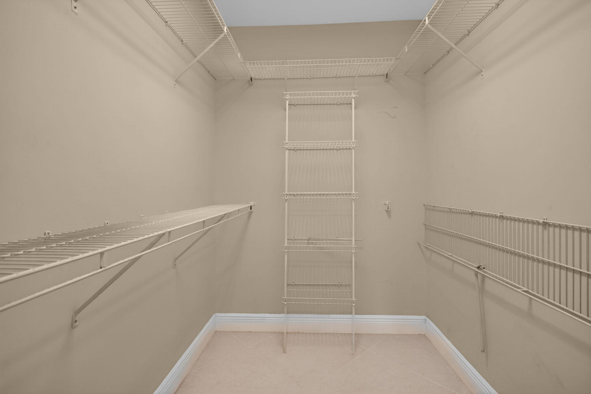 405 N Ocean Boulevard 208 Property Photo 21