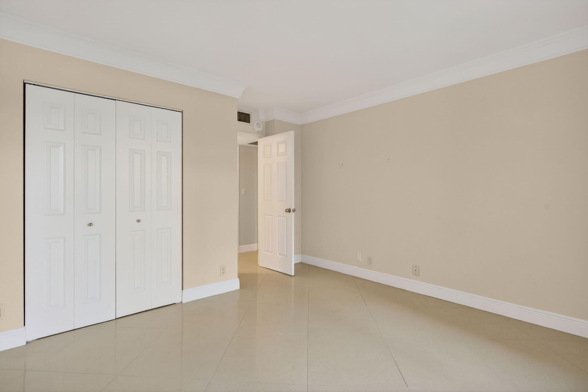 405 N Ocean Boulevard 208 Property Photo 23