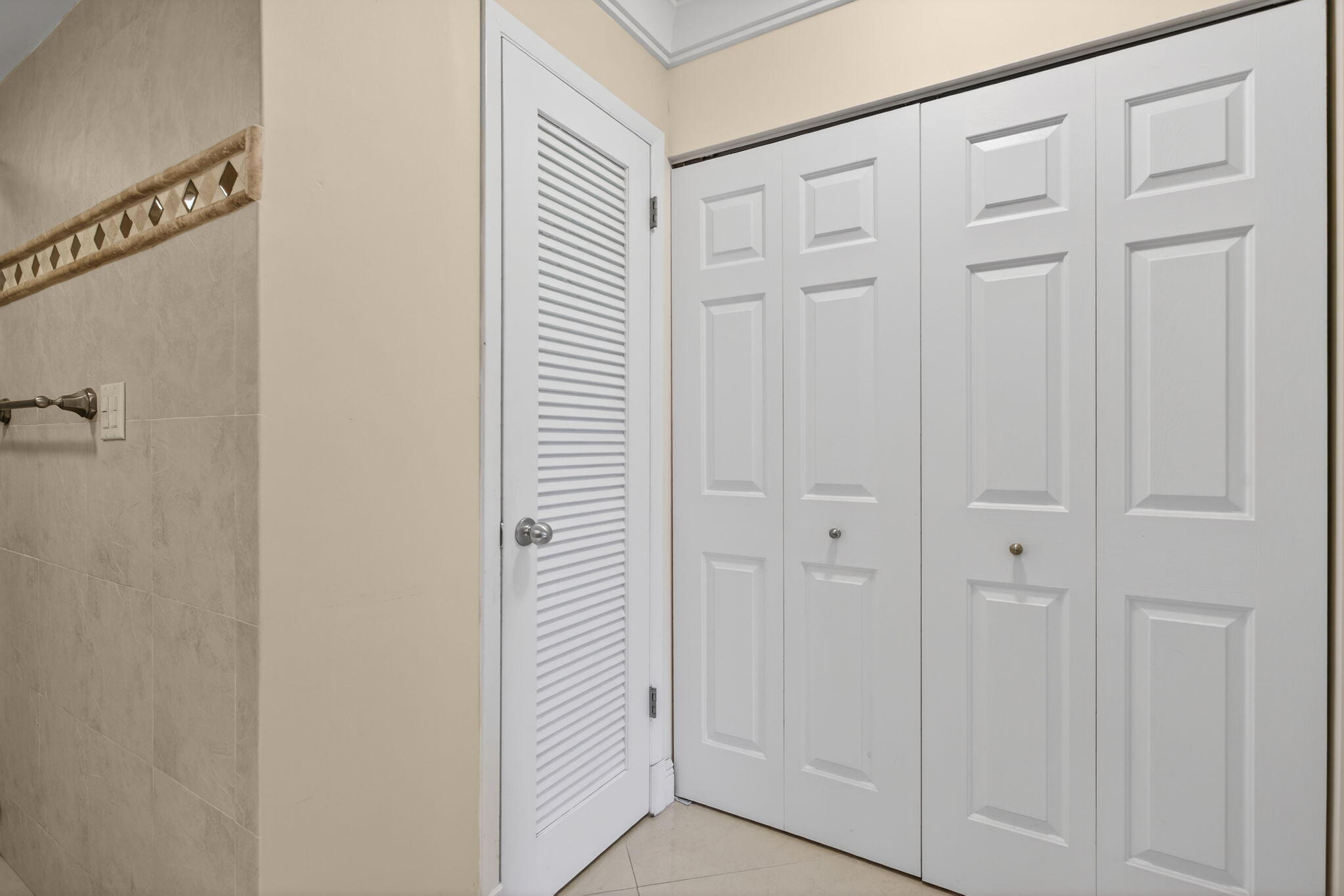 405 N Ocean Boulevard 208 Property Photo 29
