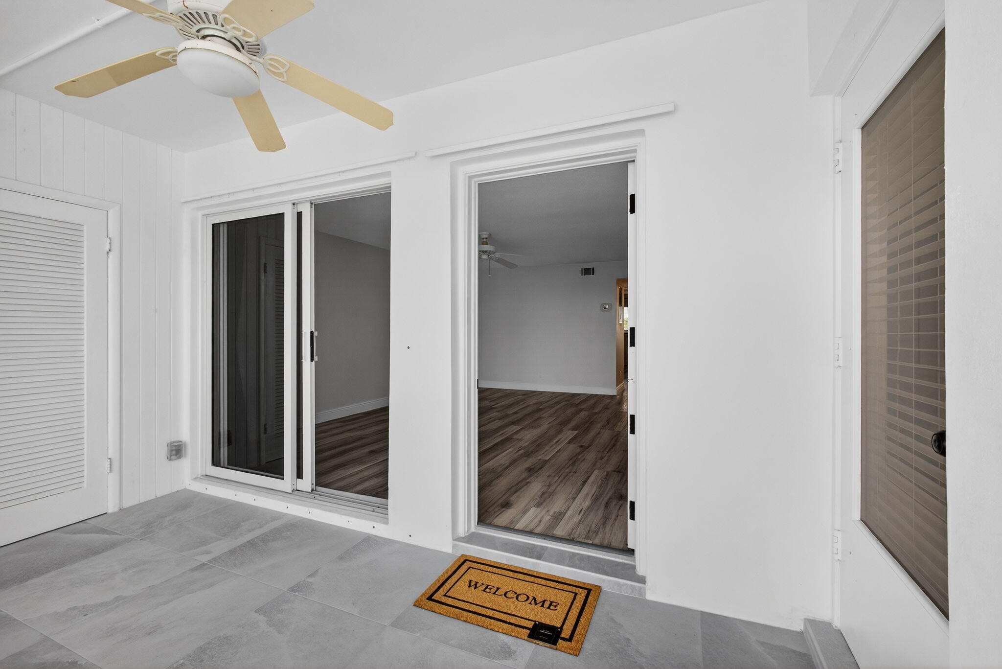 100 Shore Court 208 Property Photo 15