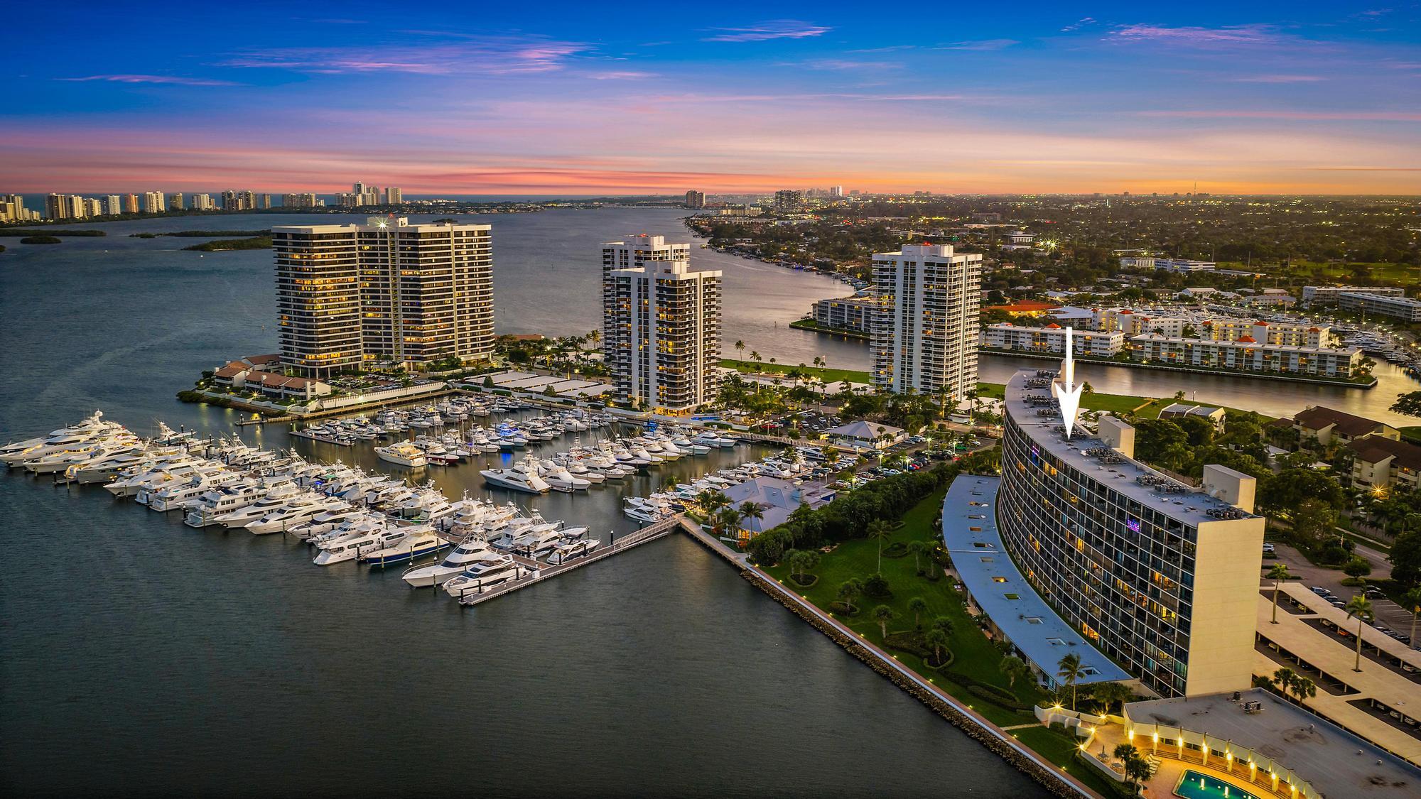 124 Lakeshore Drive 9290