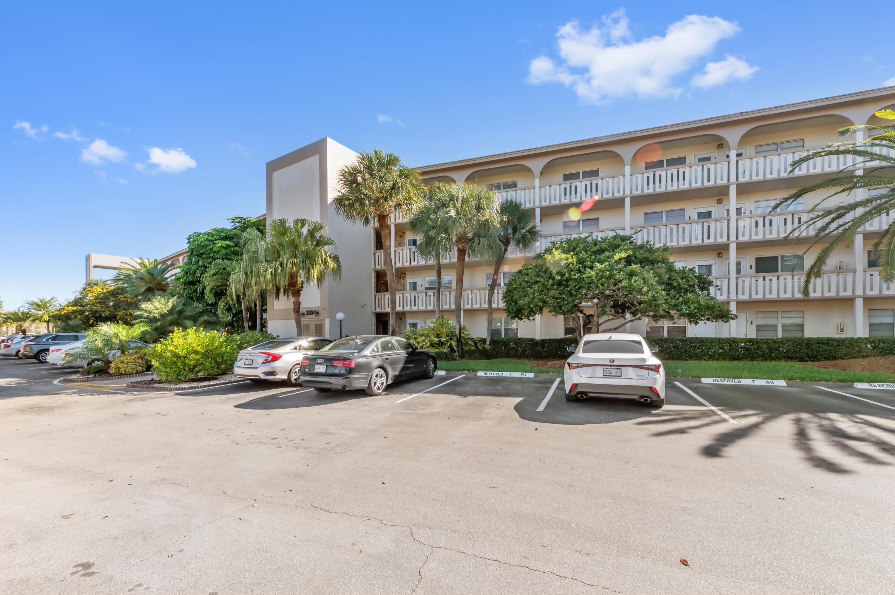 3204 Portofino Point H2 Property Photo 1