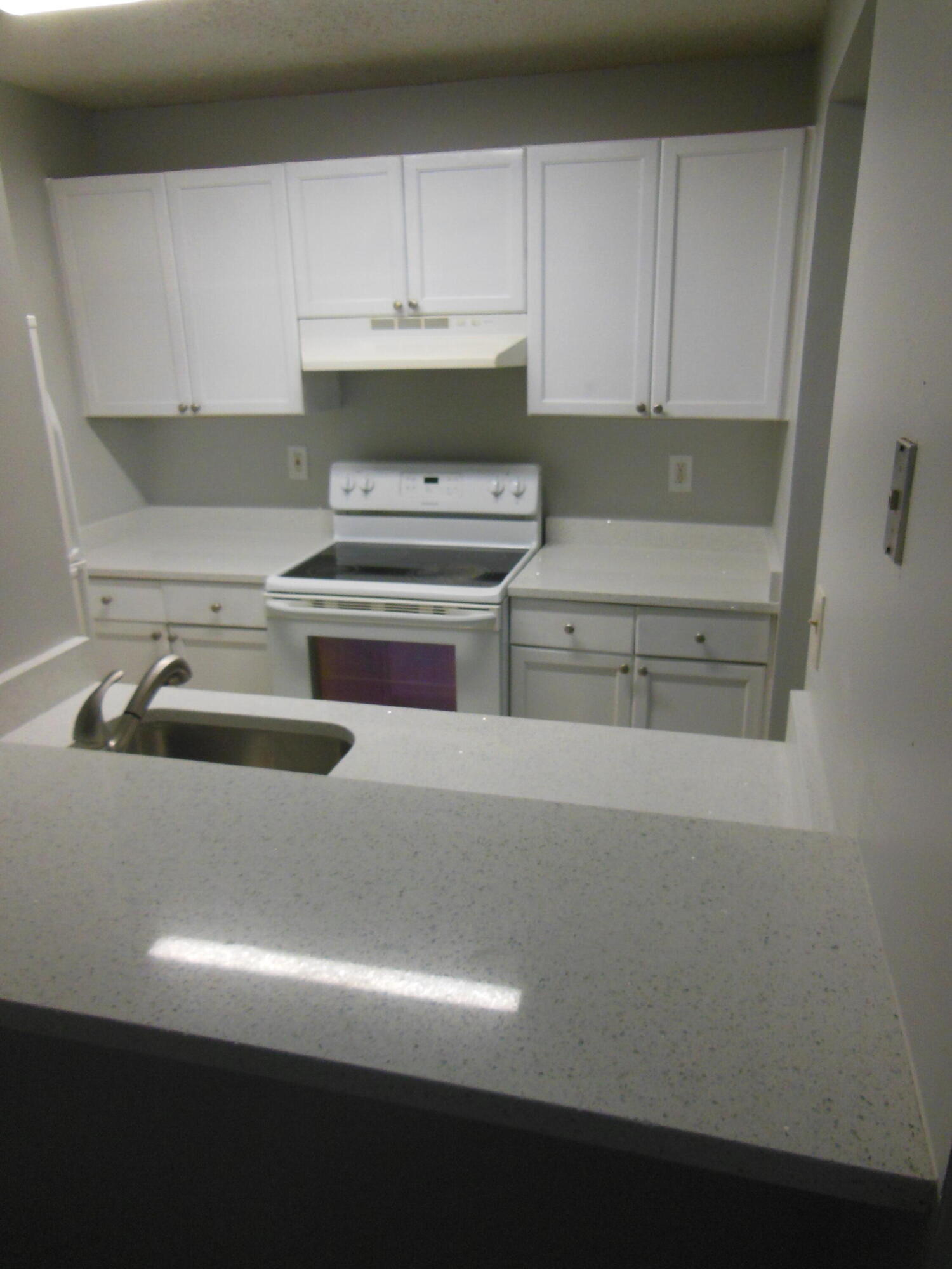 709 Meadows Circle Property Photo 2