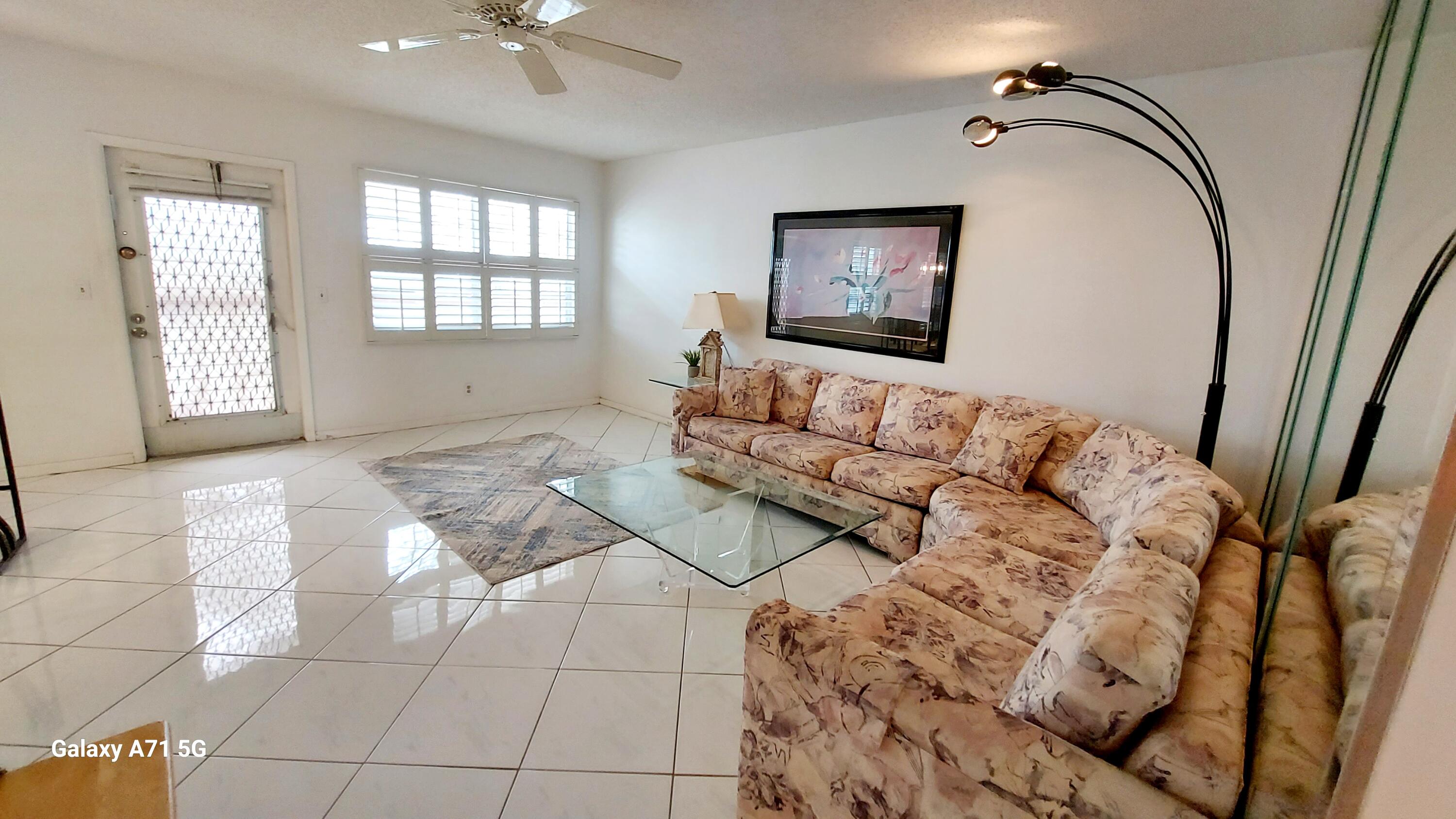 4079 Cornwall D 4079 Property Photo 2