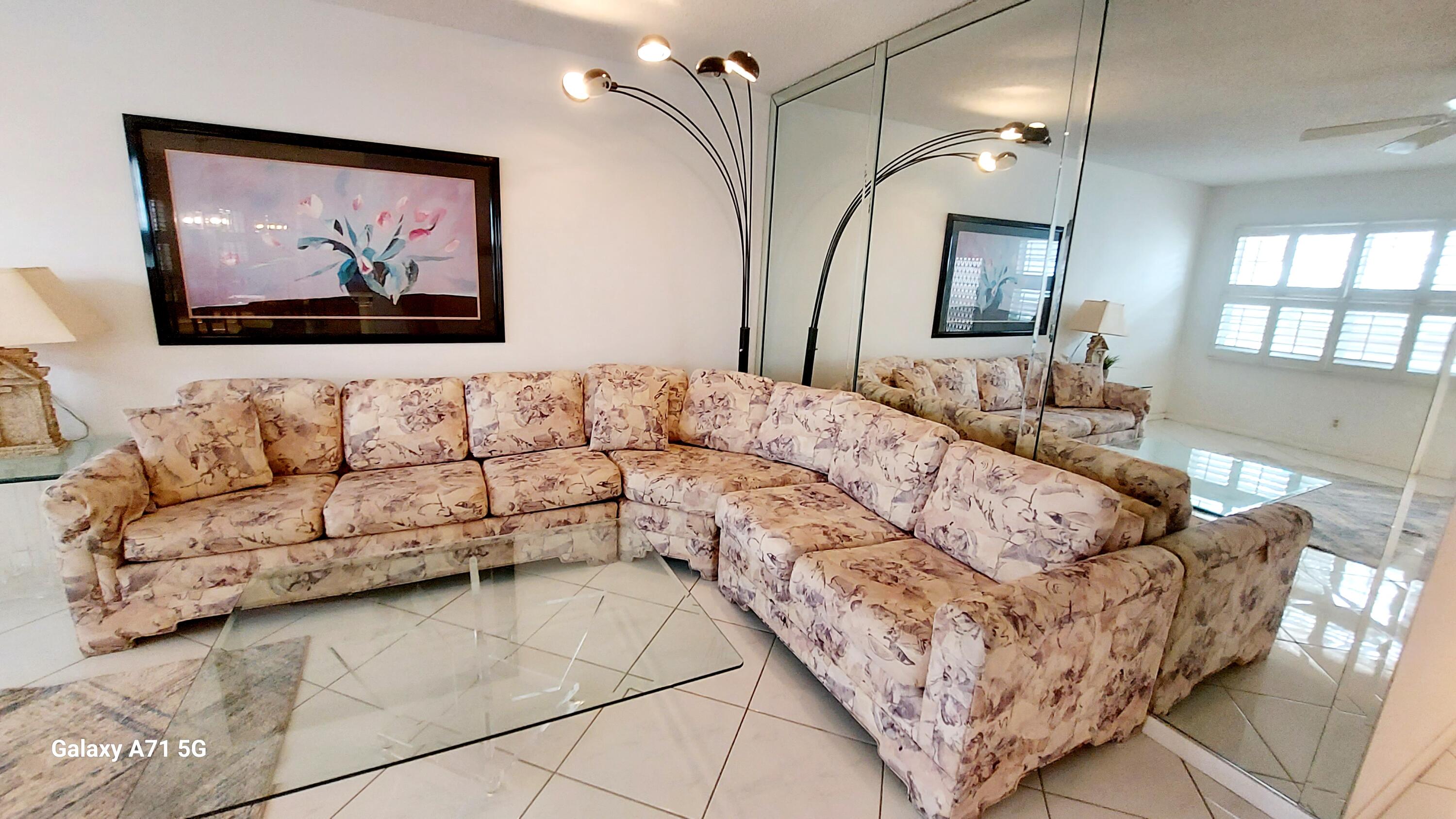4079 Cornwall D 4079 Property Photo 3