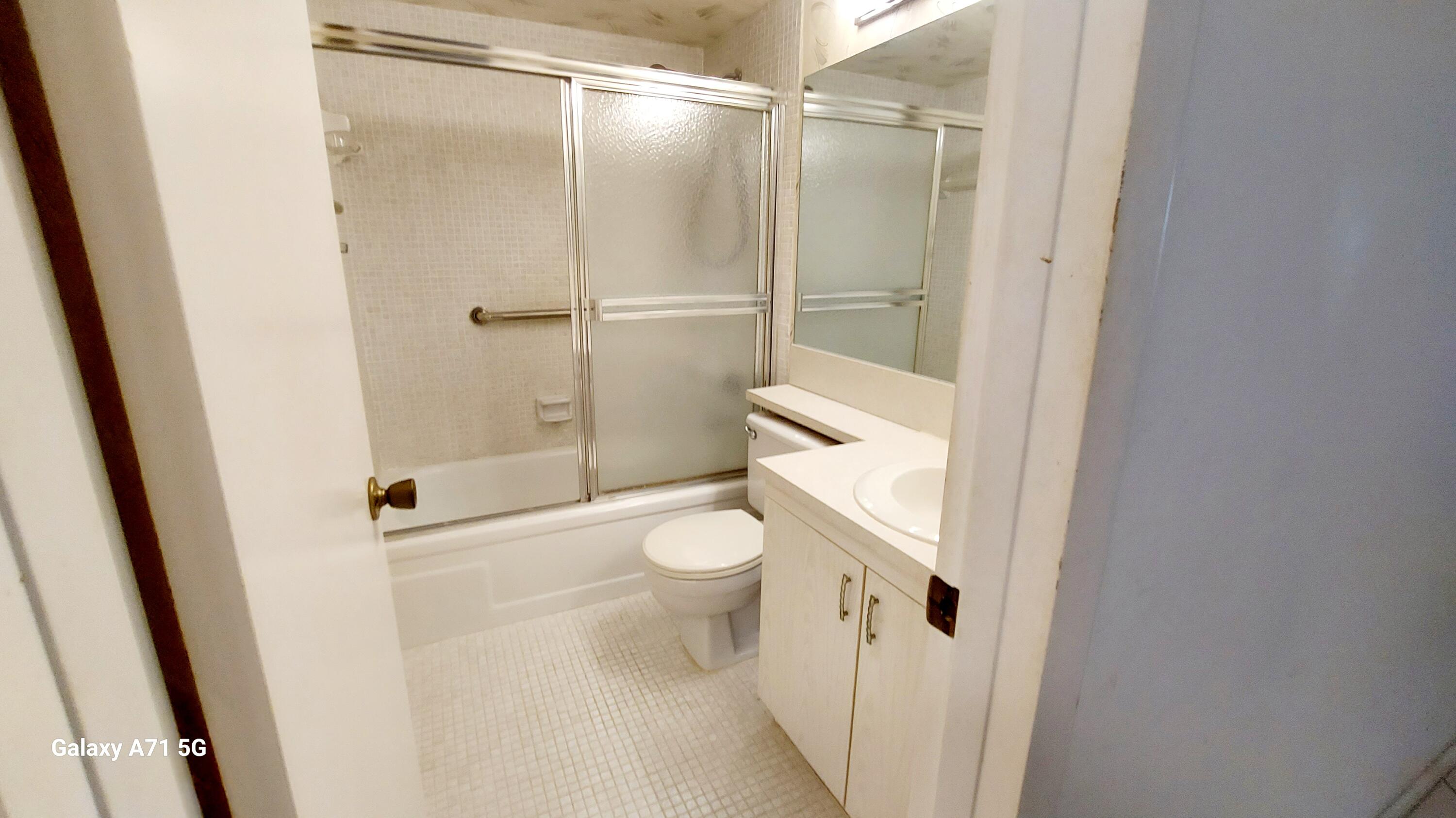 4079 Cornwall D 4079 Property Photo 8