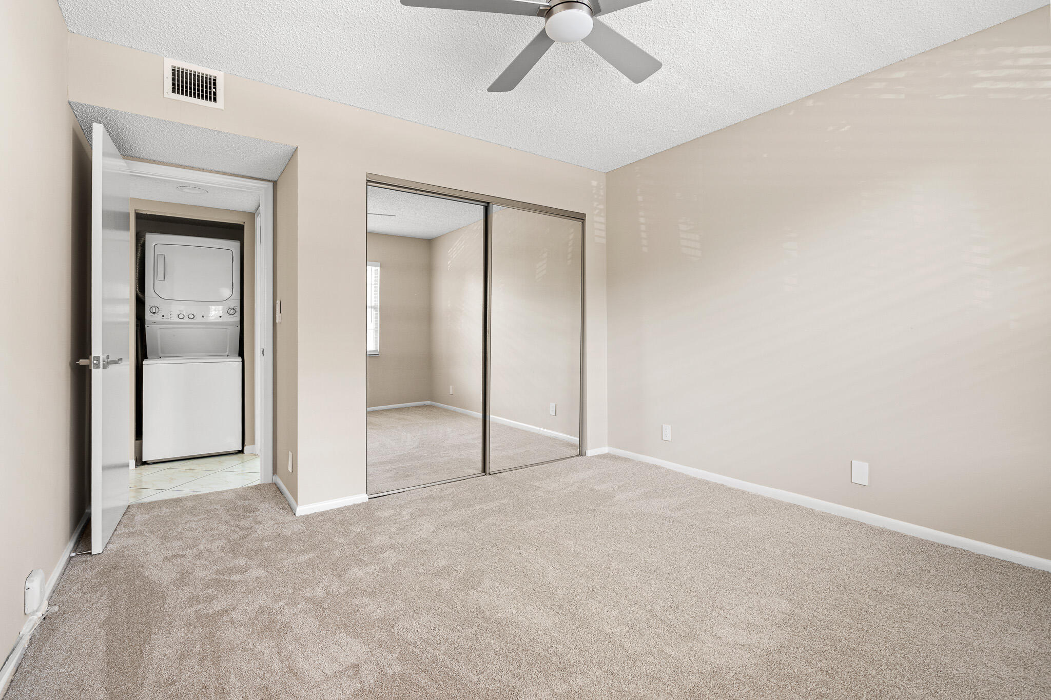 1606 Abaco Drive H2 Property Photo 12