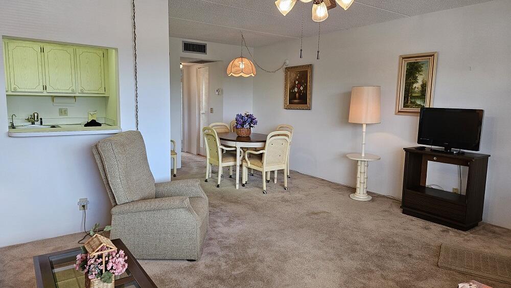 300 Village Green Circle S 209 Property Photo 7