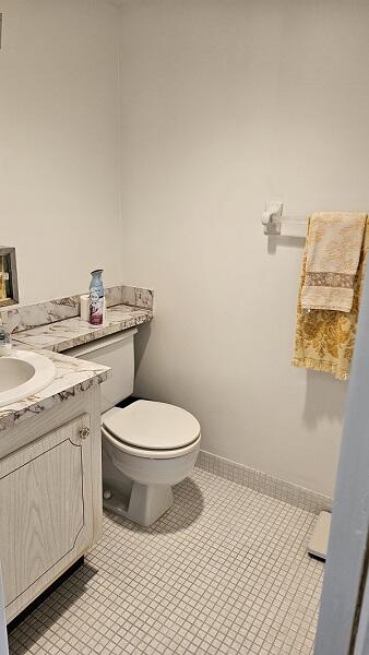 300 Village Green Circle S 209 Property Photo 11