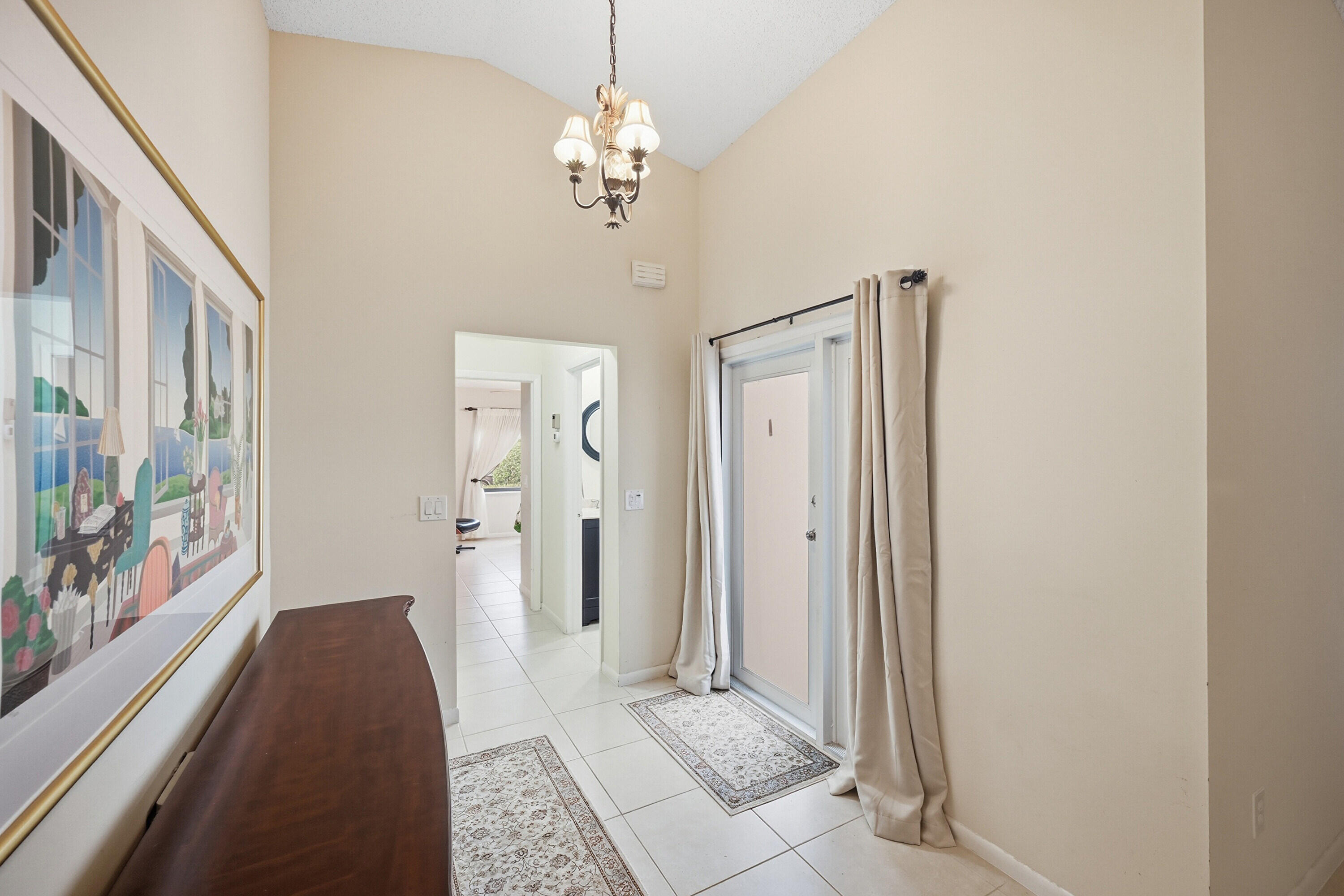 3135 Nw 13th Street Property Photo 5