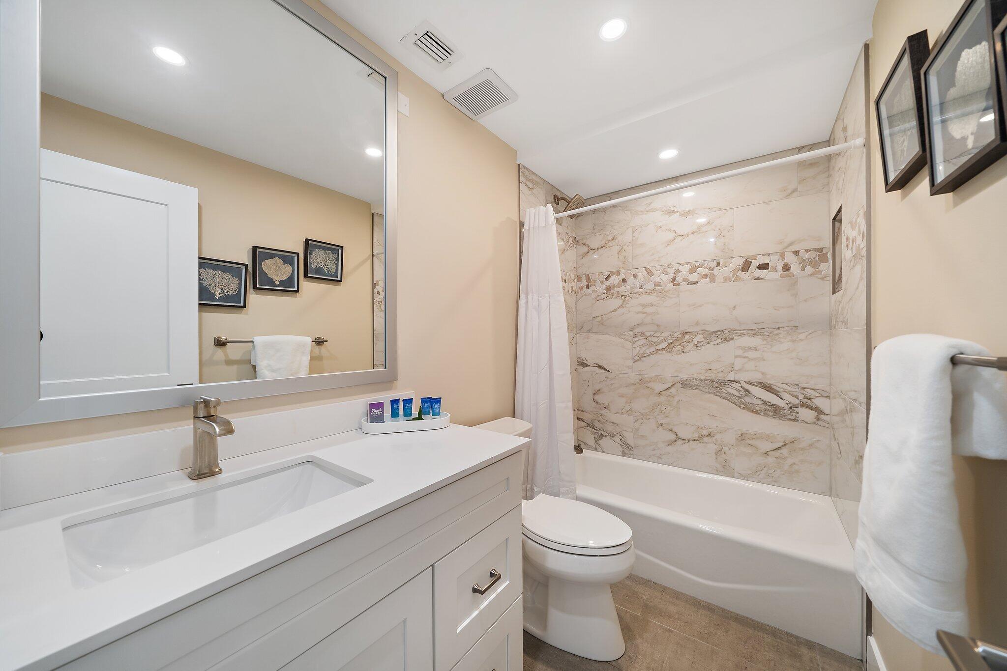 821 Club Drive Property Photo 17