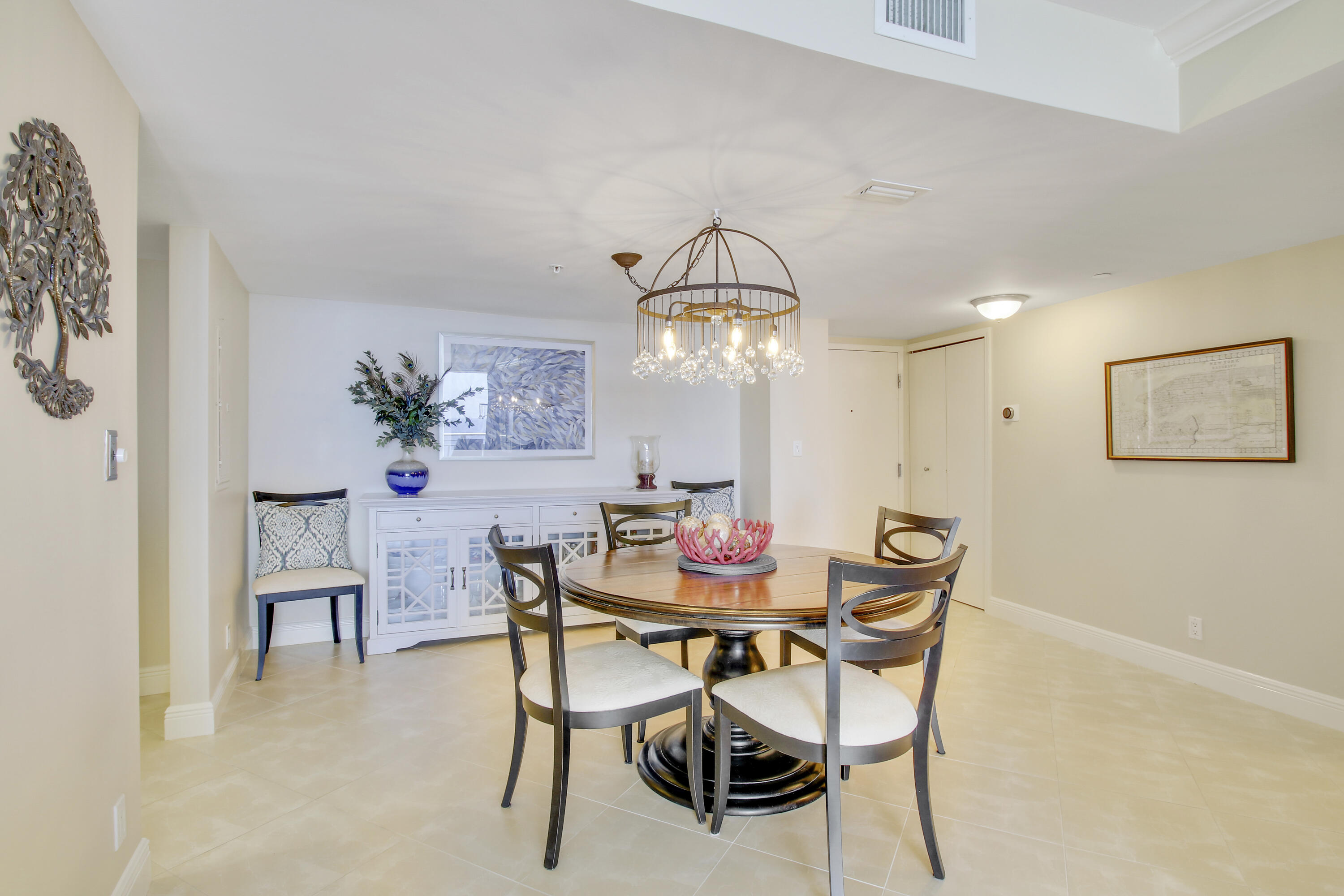 3000 N Ocean Drive N 23d Property Photo 4