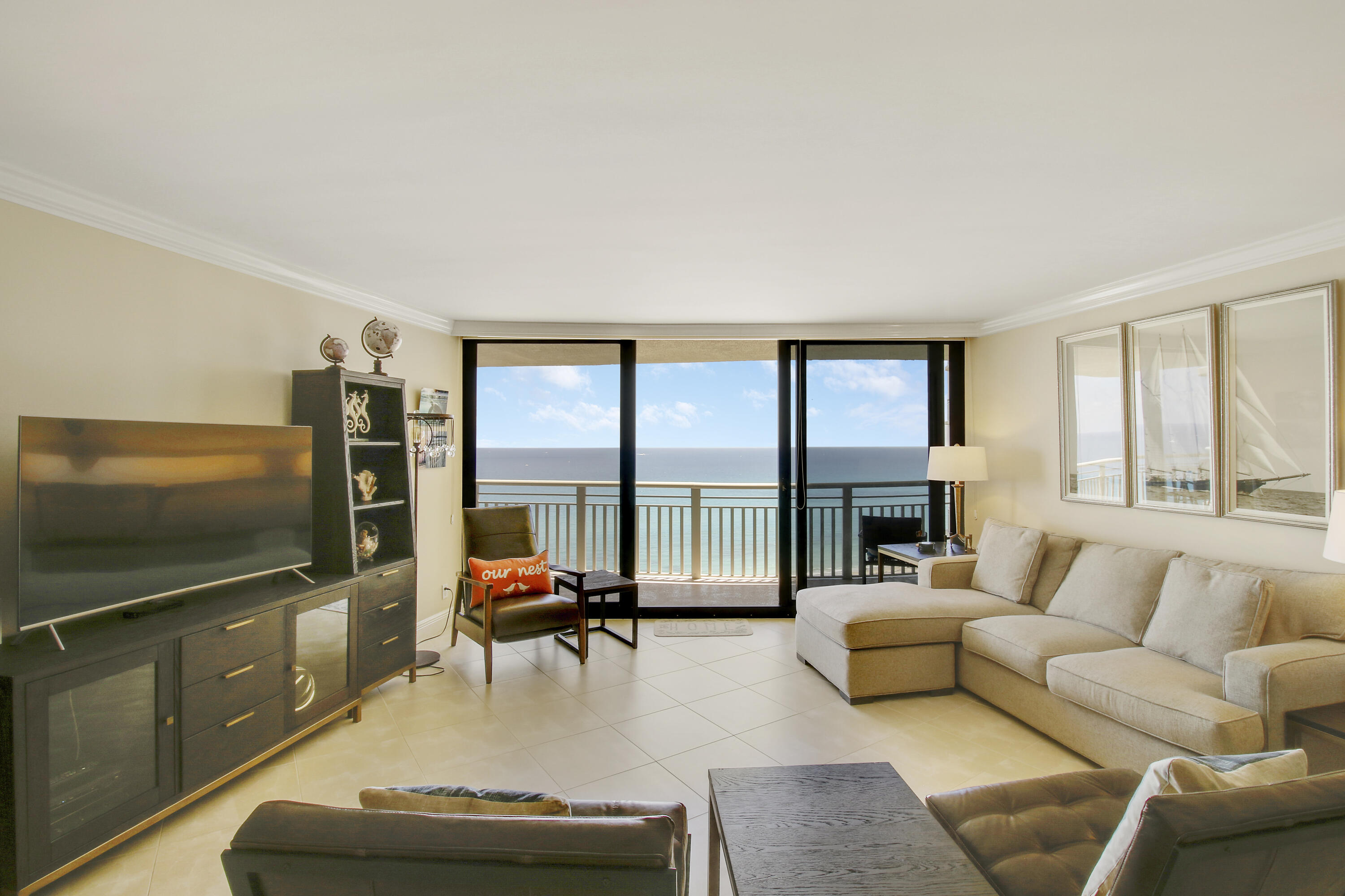 3000 N Ocean Drive N 23d Property Photo 5