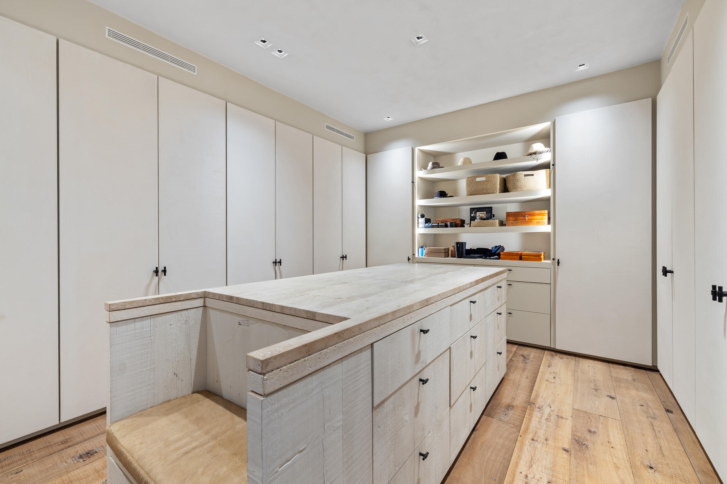 109 S River Road Property Photo 41