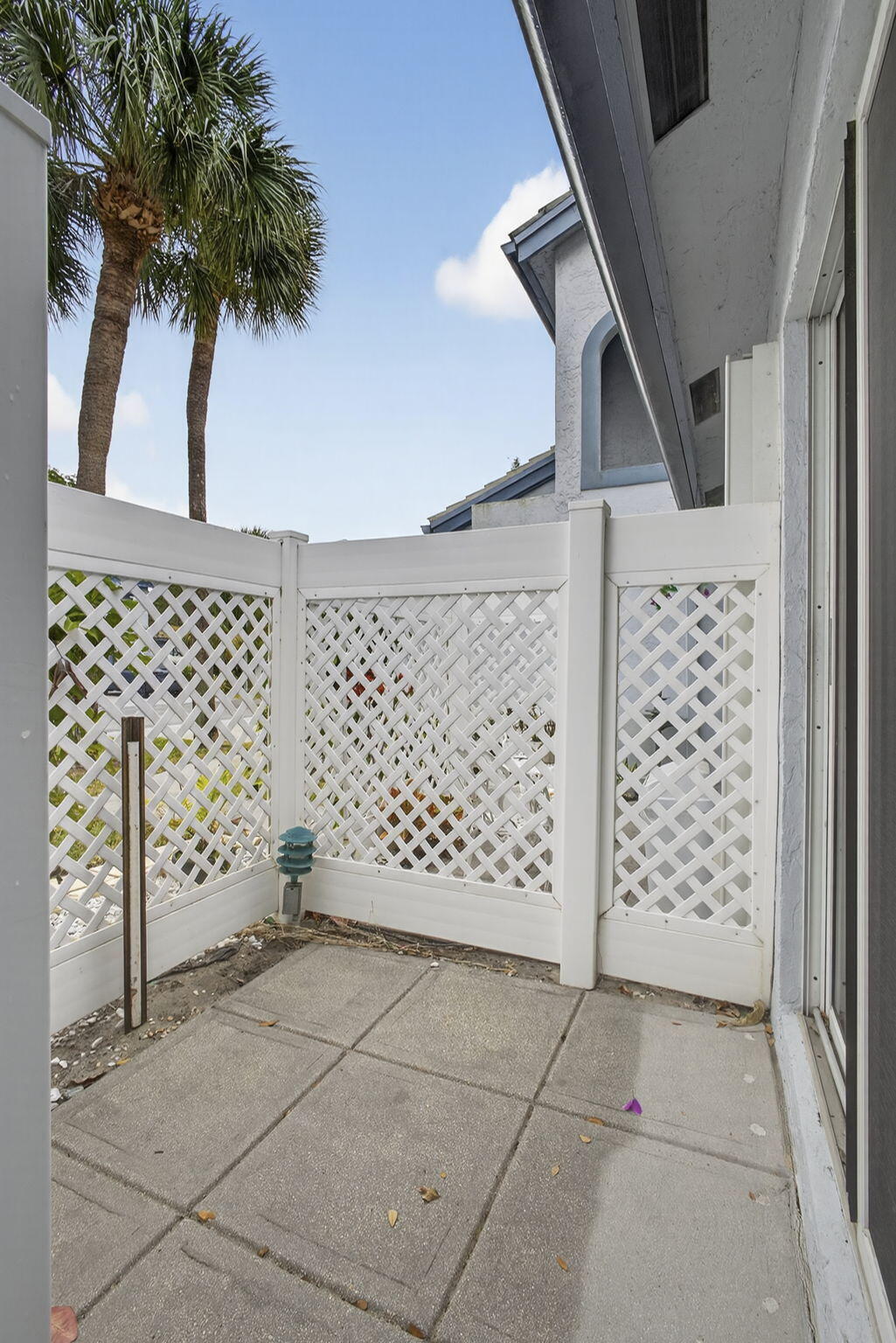 9746 Nickels Boulevard 103 Property Photo 6