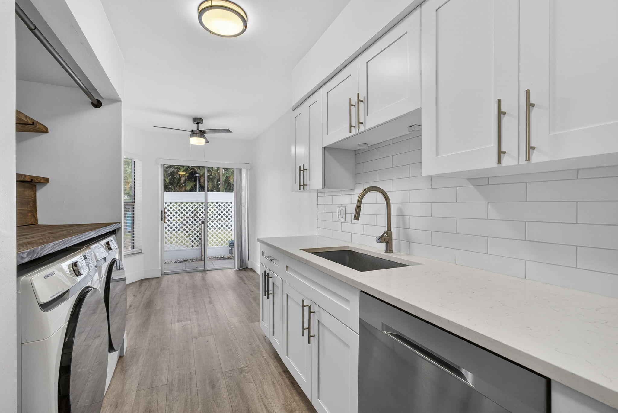 9746 Nickels Boulevard 103 Property Photo 11
