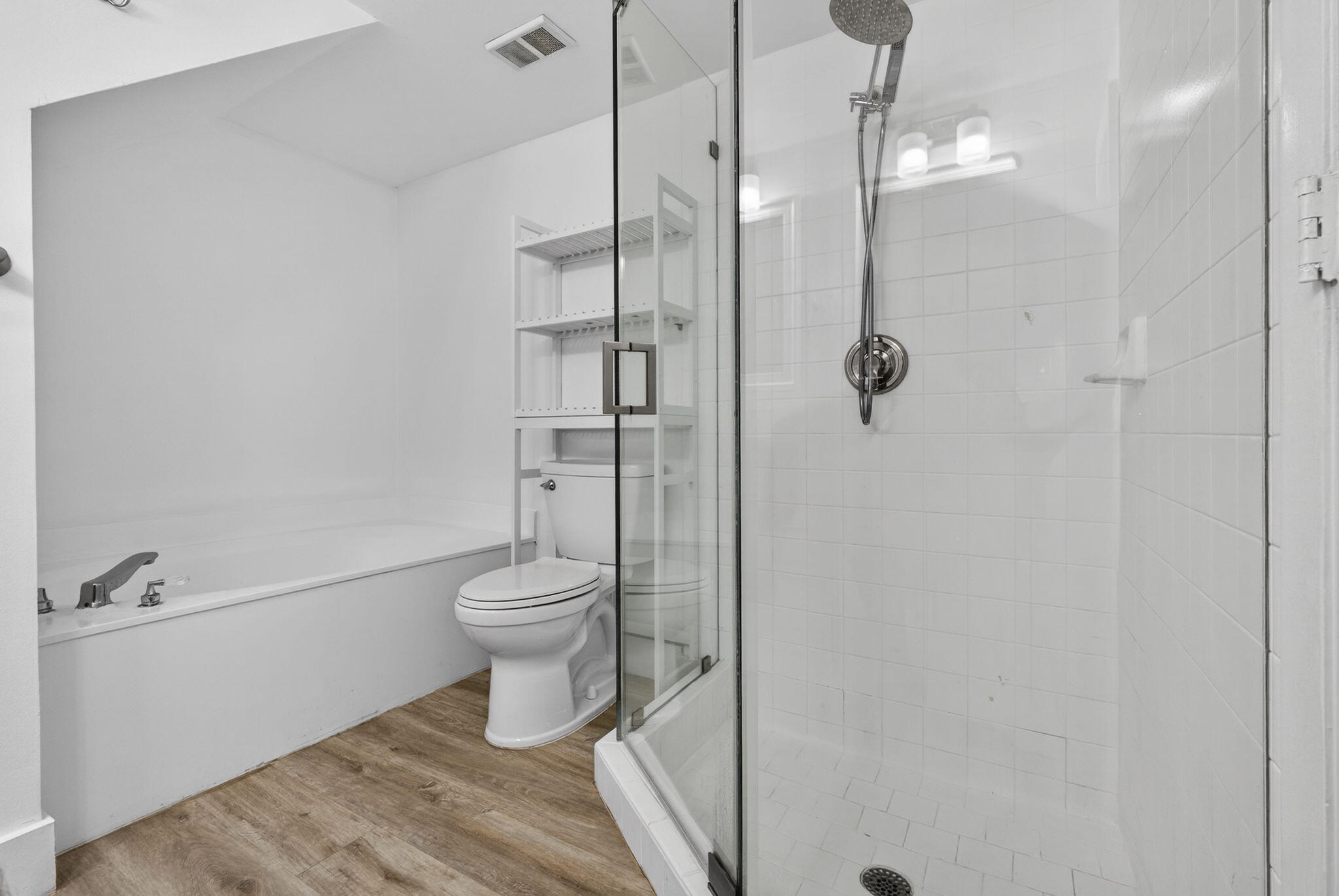 9746 Nickels Boulevard 103 Property Photo 26