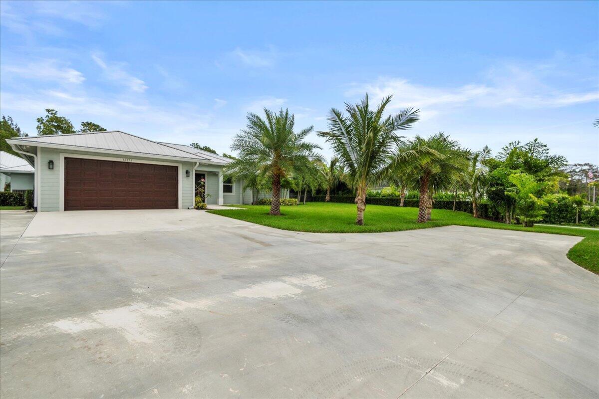 12875 157th Street N Property Photo 4