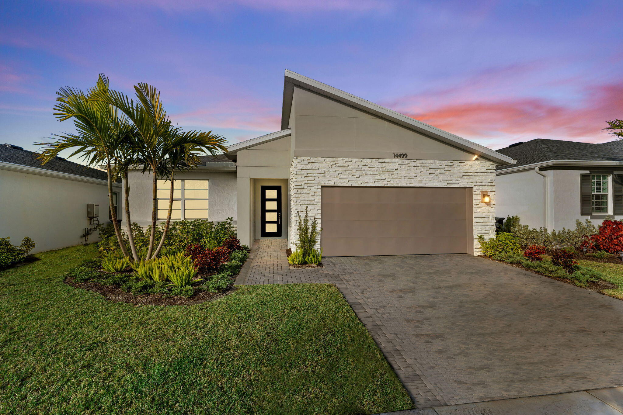 14499 SW Woodford Way