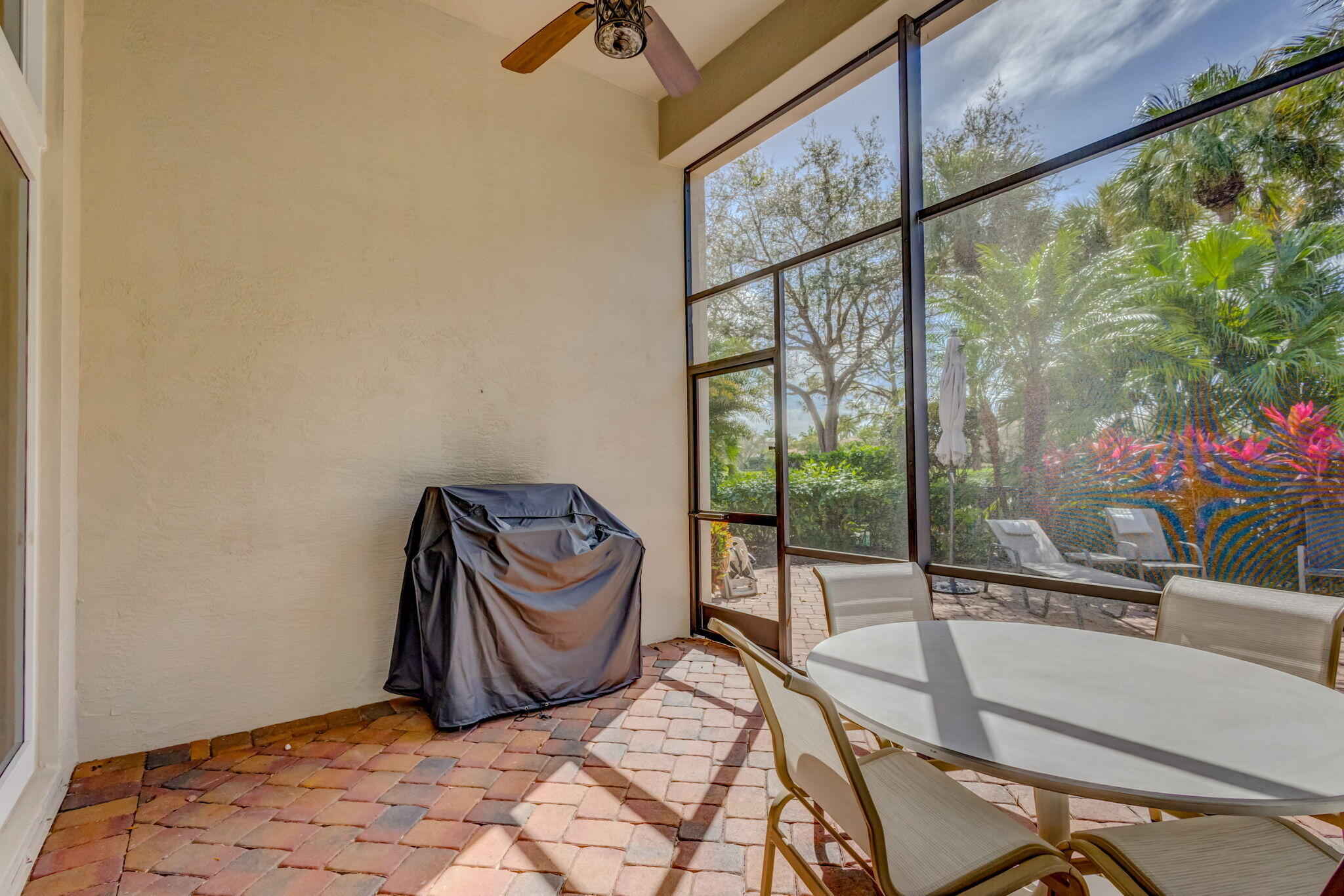120 Via Mariposa Property Photo 65