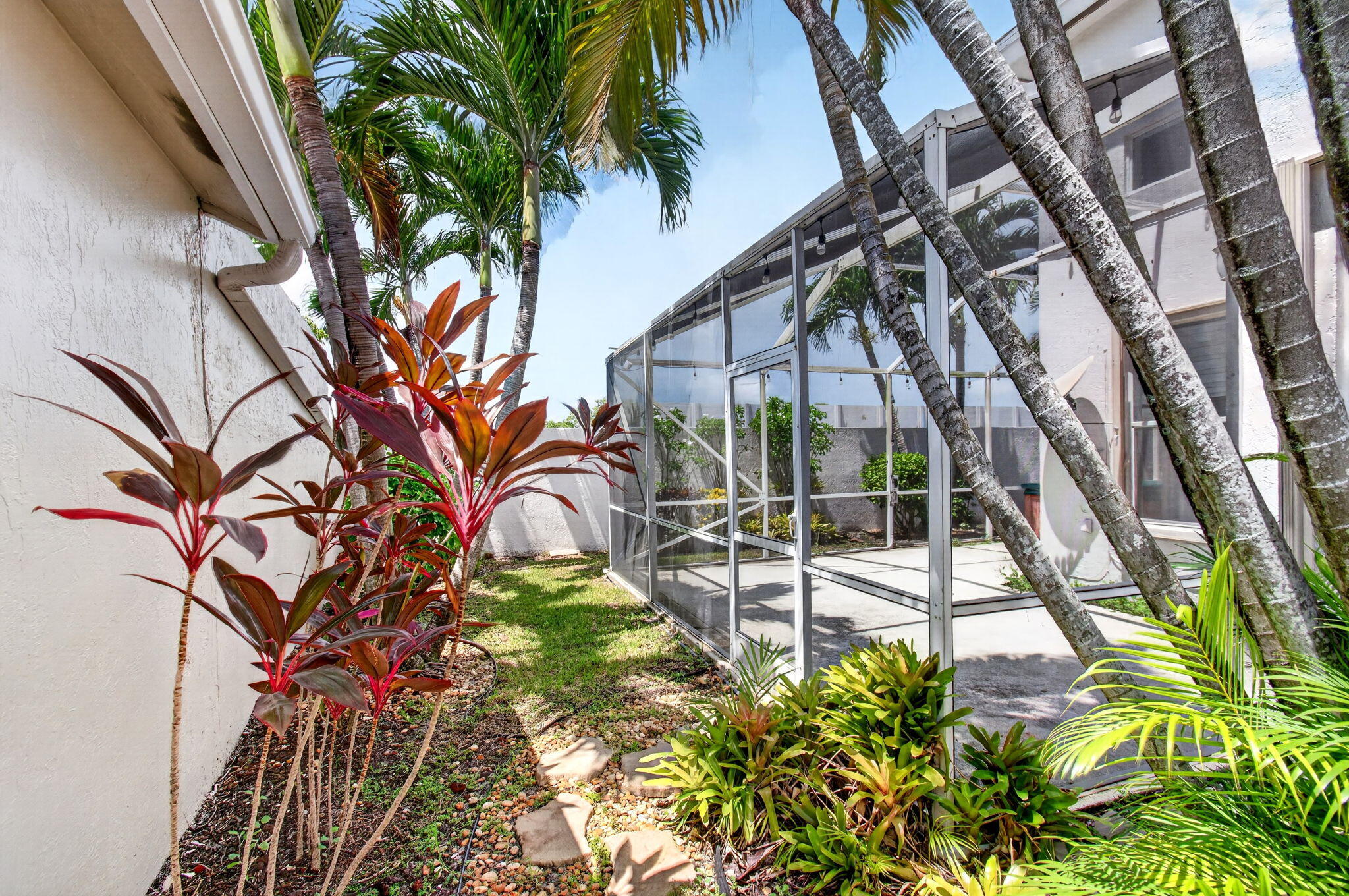 7848 Travlers Tree Drive Property Photo 49