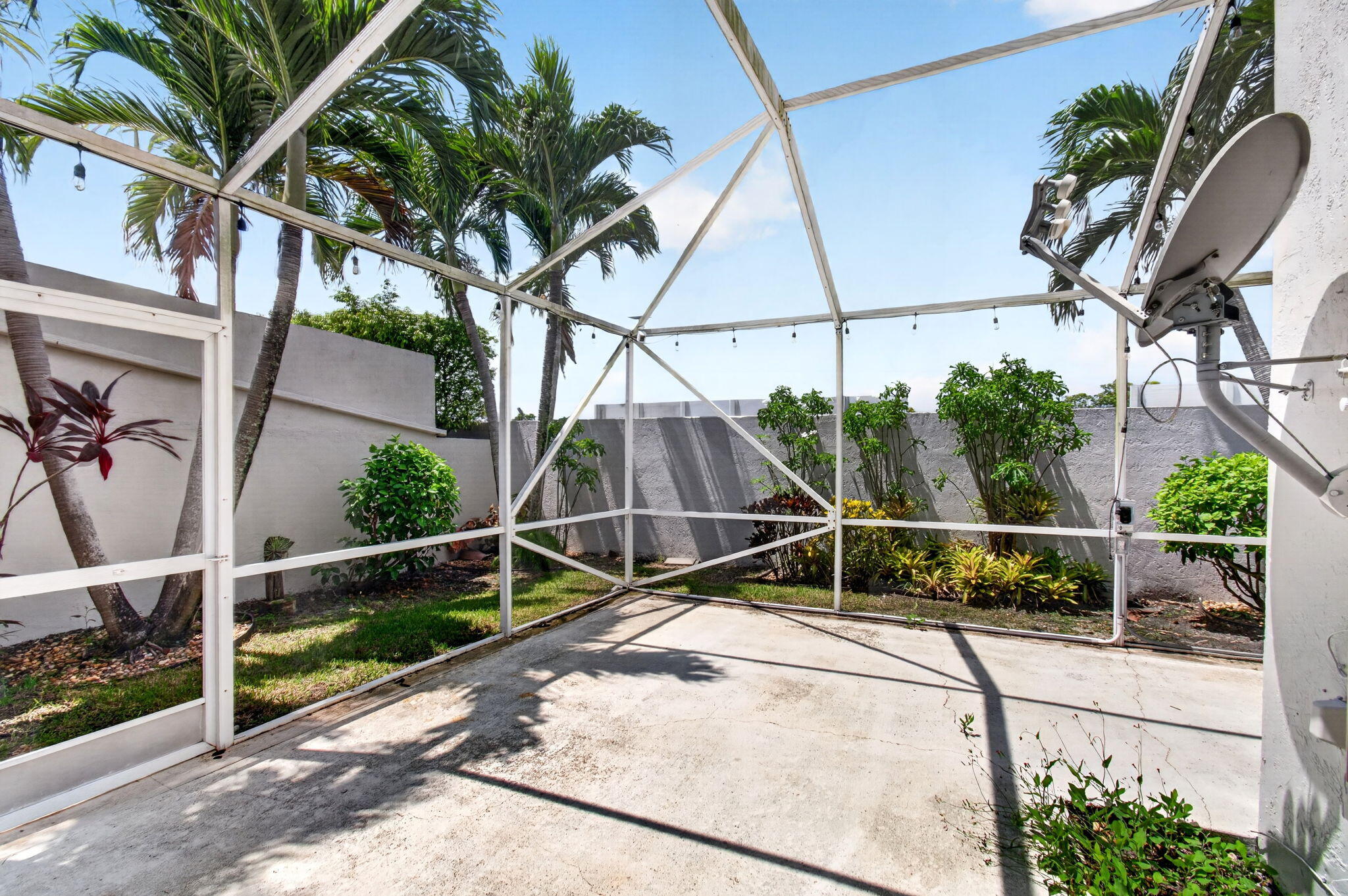 7848 Travlers Tree Drive Property Photo 51