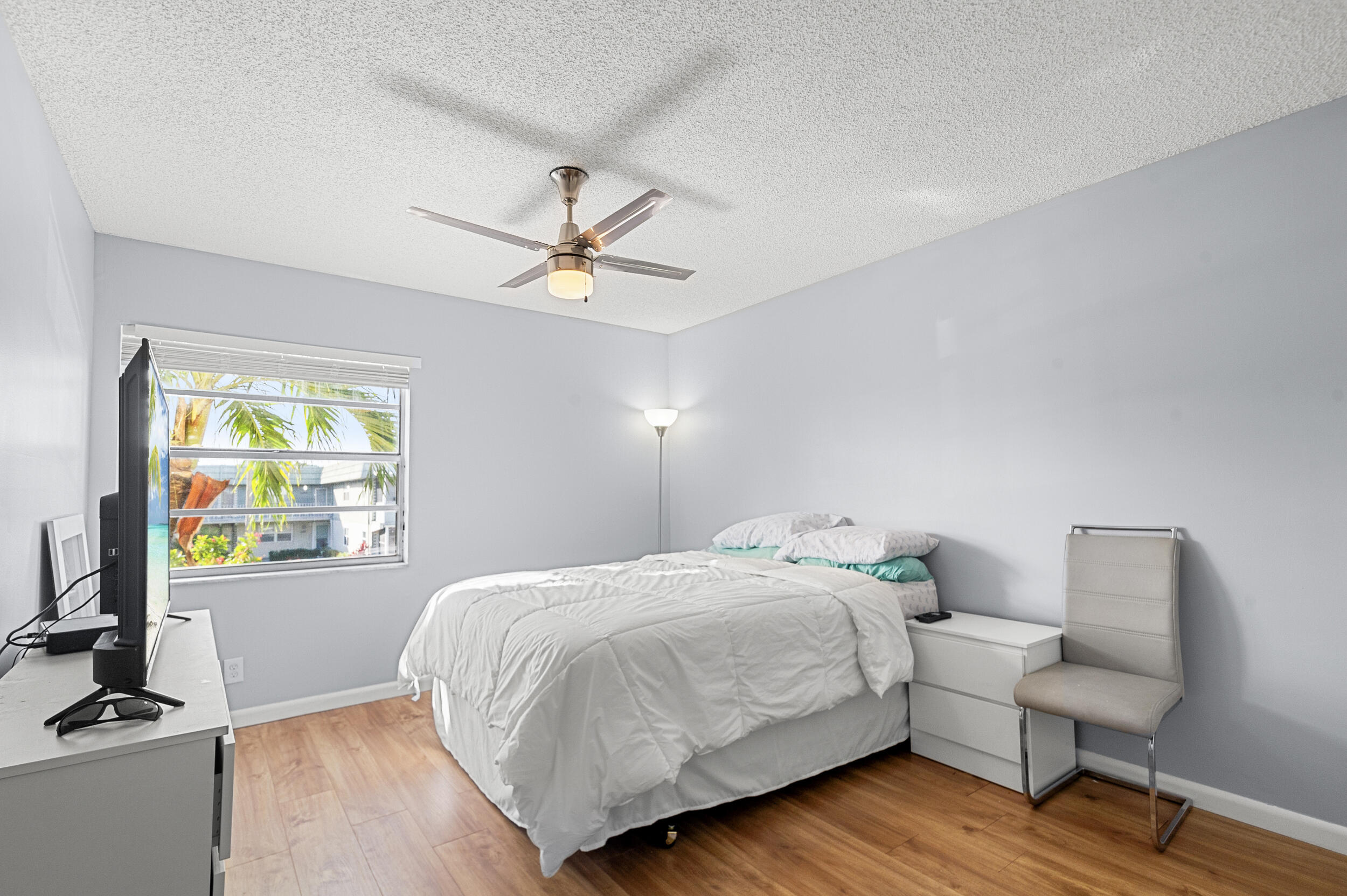 605 Flanders M Property Photo 14