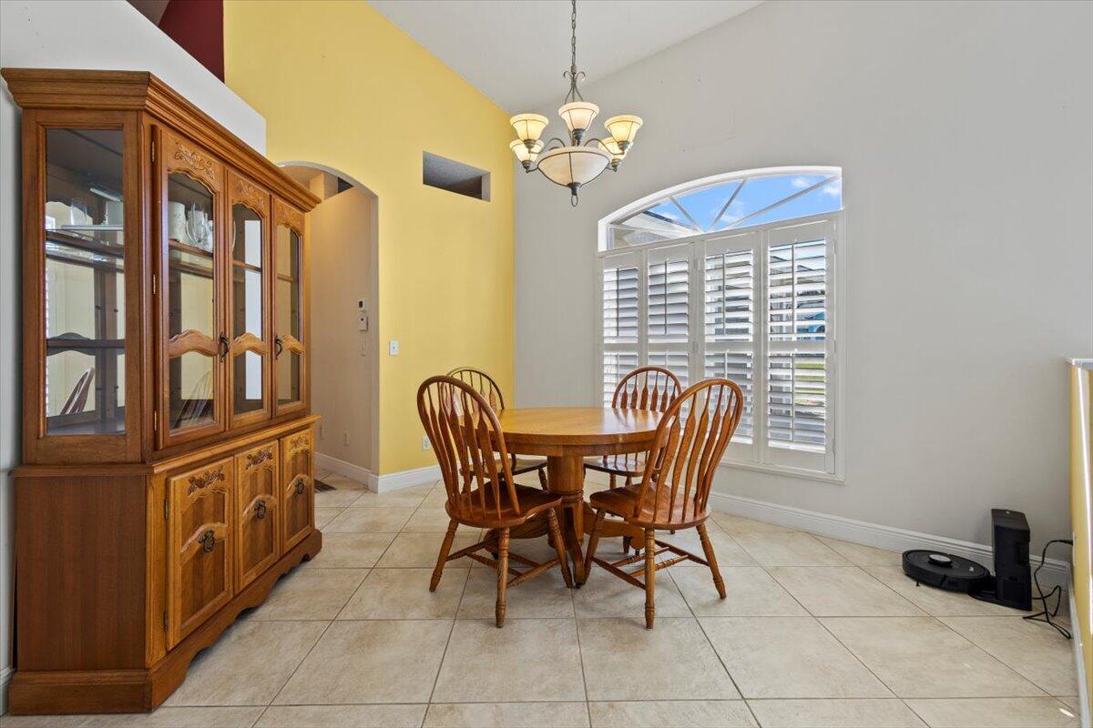 2161 Sw Hyacinth Street Property Photo 14