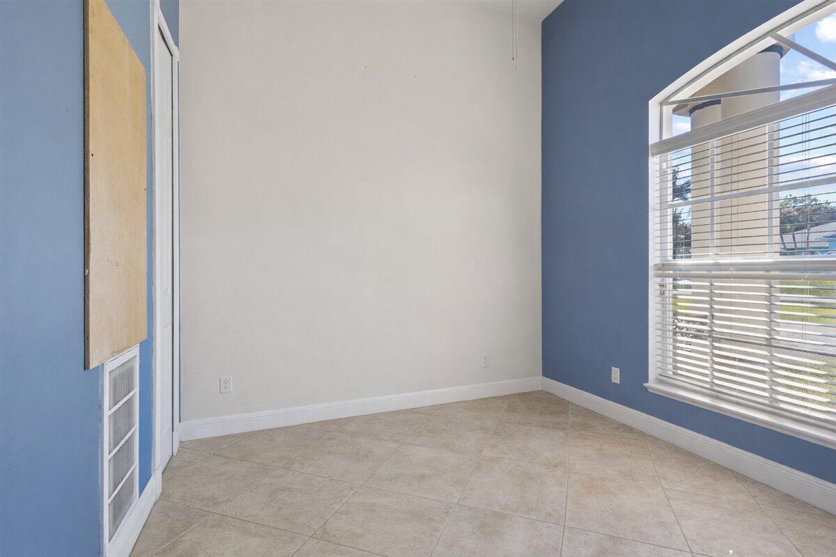 2161 Sw Hyacinth Street Property Photo 38